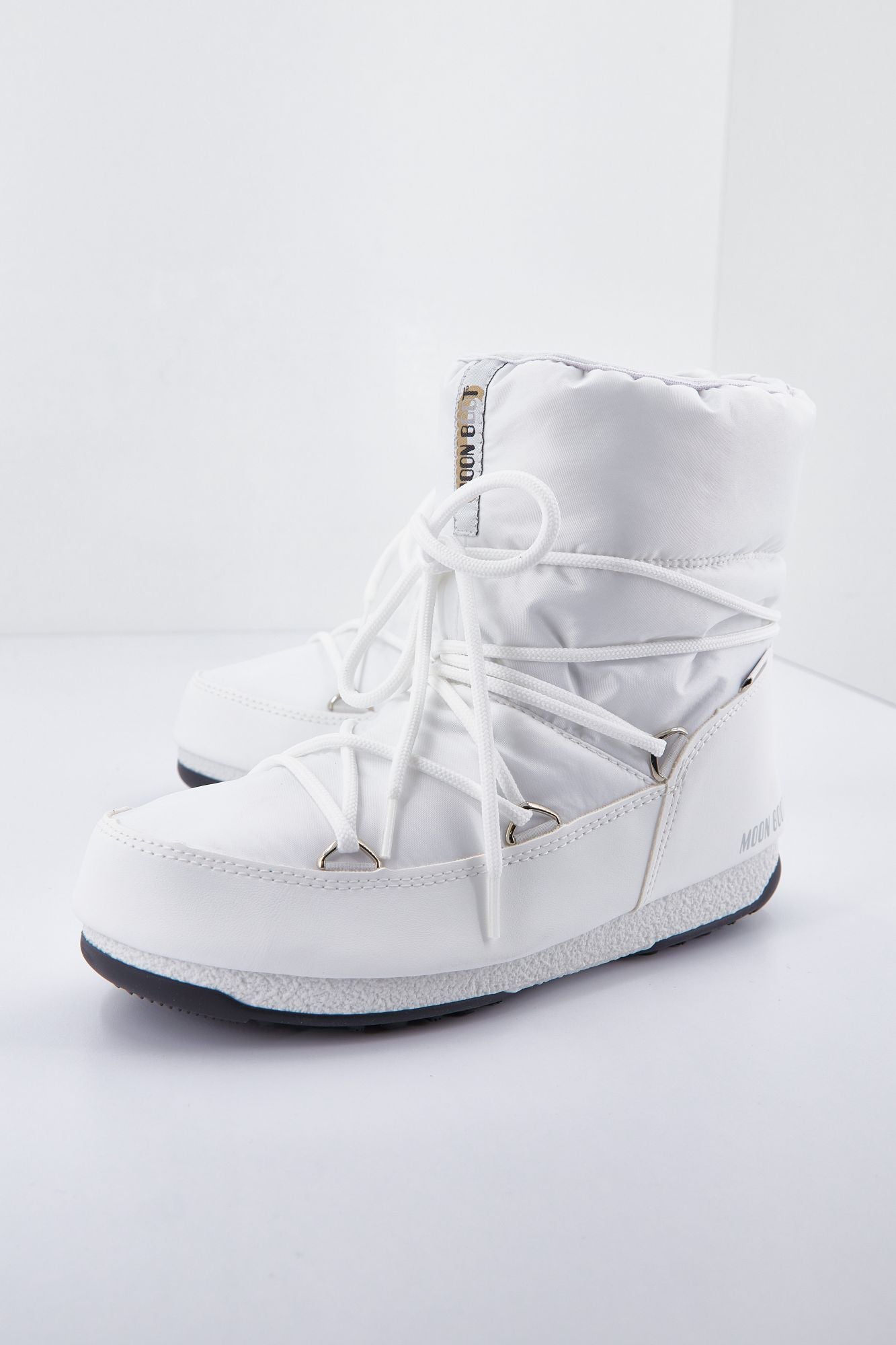 MOON BOOT 24009300 002 en color BLANCO (4)