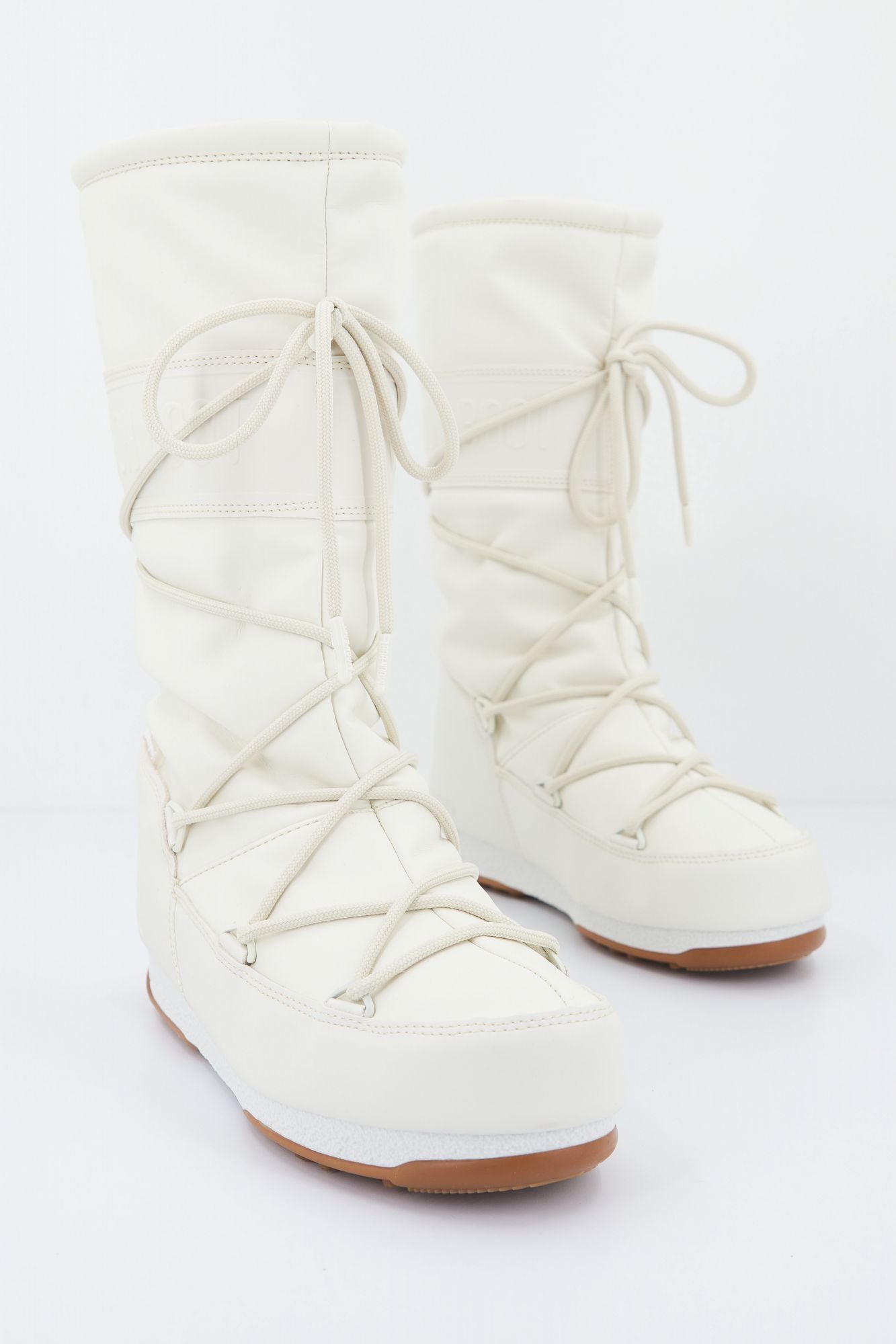 MOON BOOT 24010200 003 en color BEIS (2)