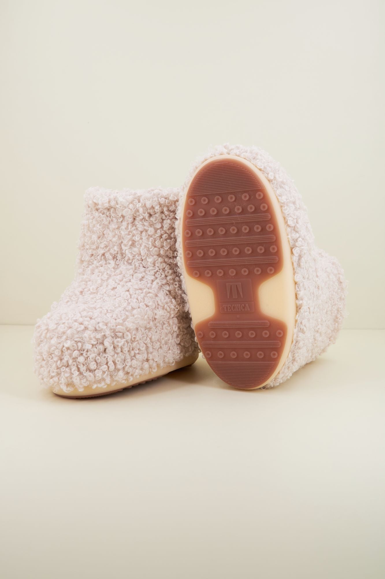 MOON BOOT MB ICON LOW FAUX CURLY en color BLANCO (4)