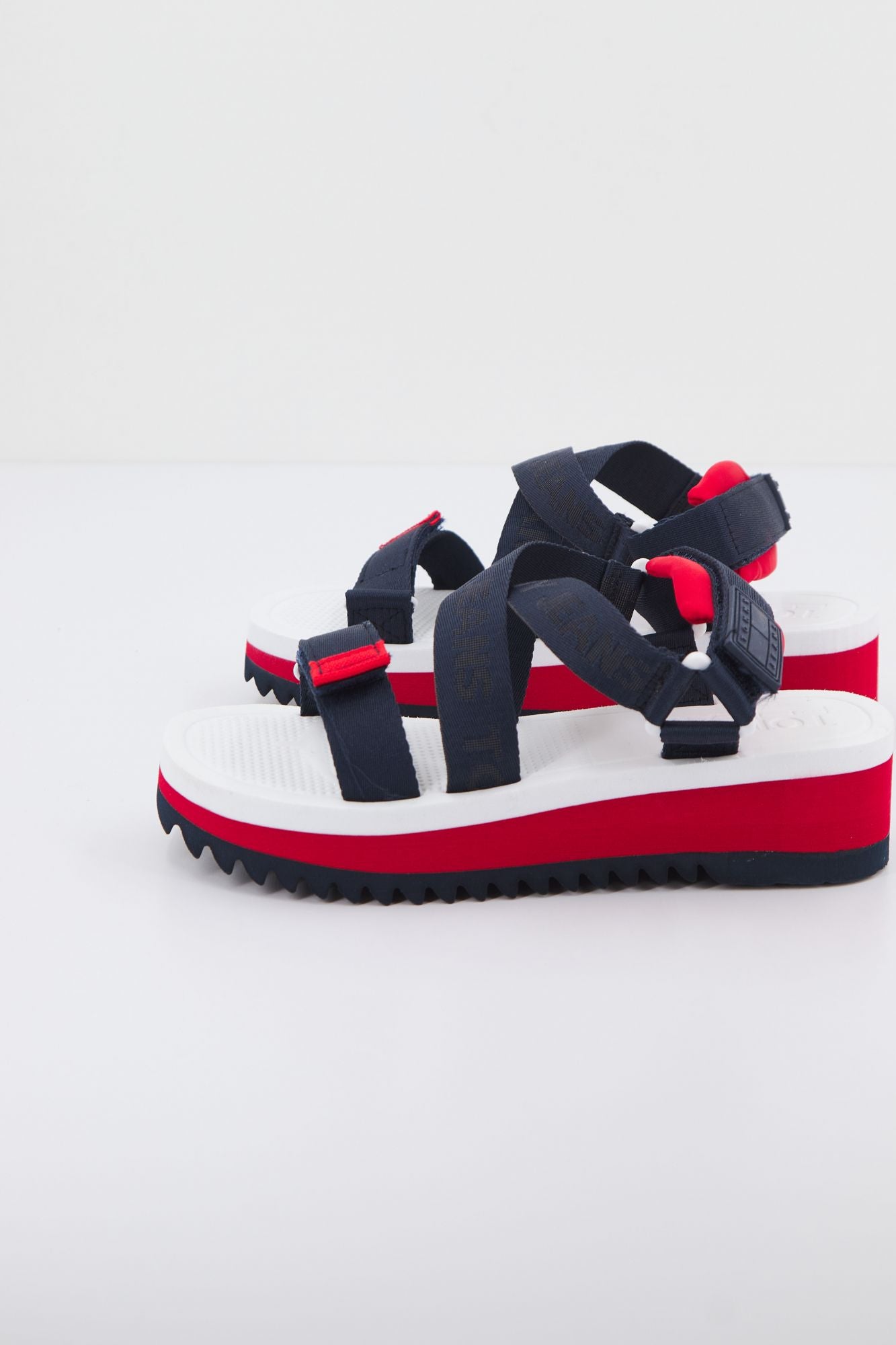 TOMMY JEANS FLATFORM EVA TOMMY JEANS en color AZUL (1)