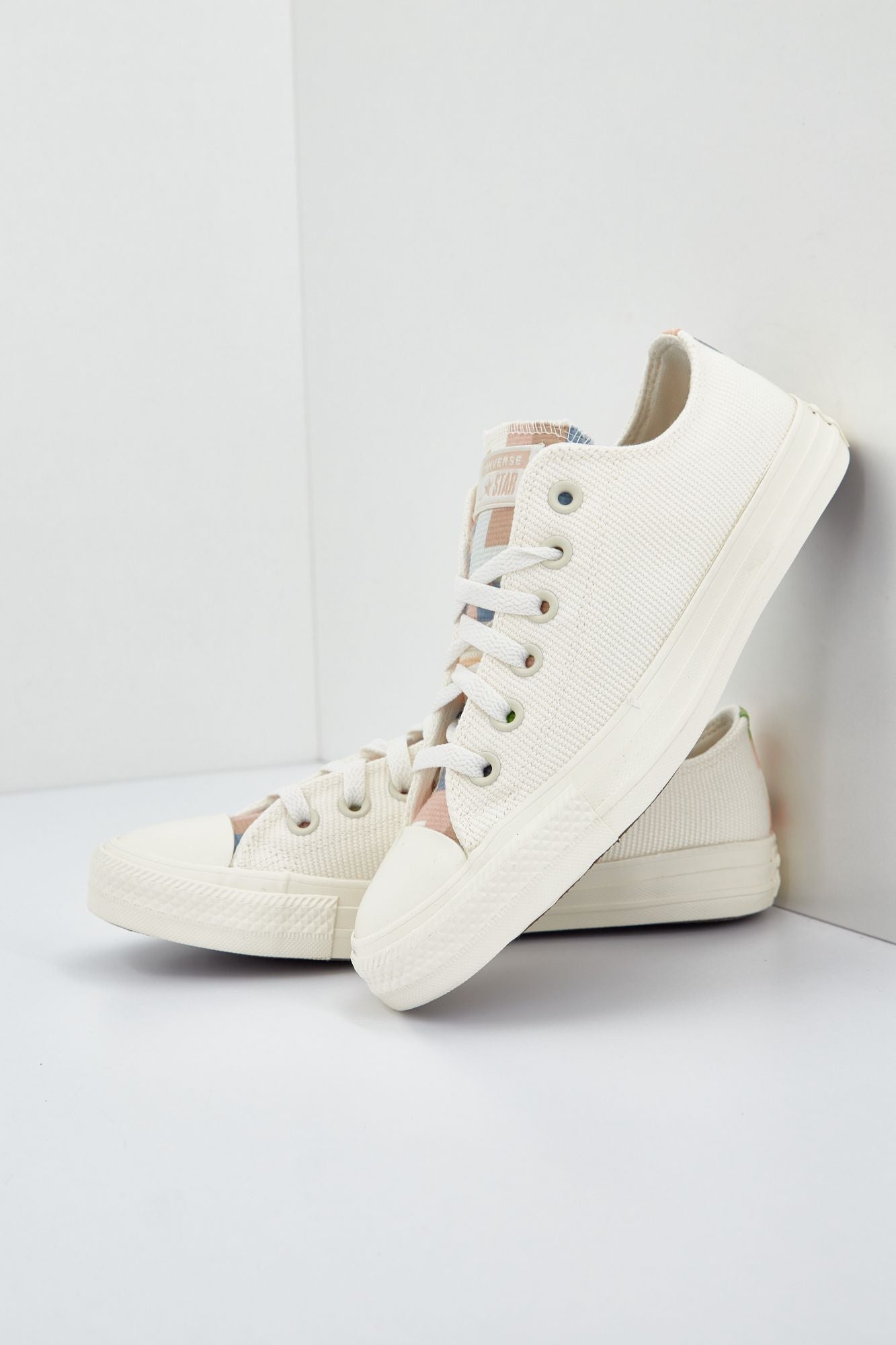 TOMMY JEANS RUBBER THONG BEACH en color AZUL (8)