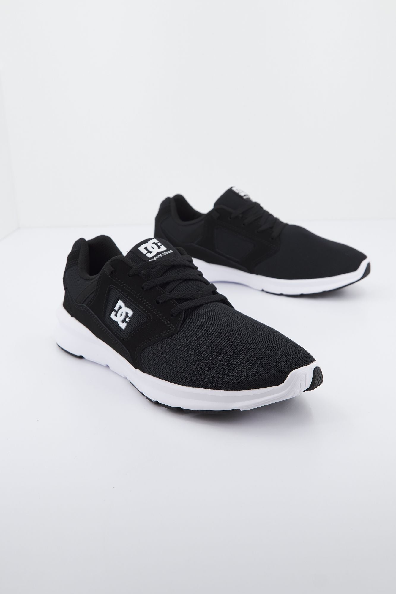 DC SKYLINE en color NEGRO (2)