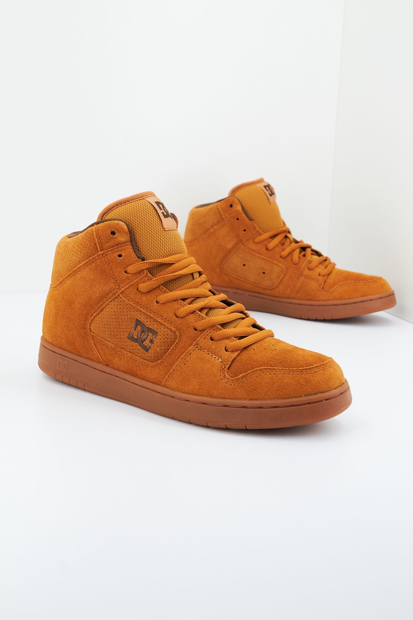 DC MANTECA 4 HI en color MARRON (1)