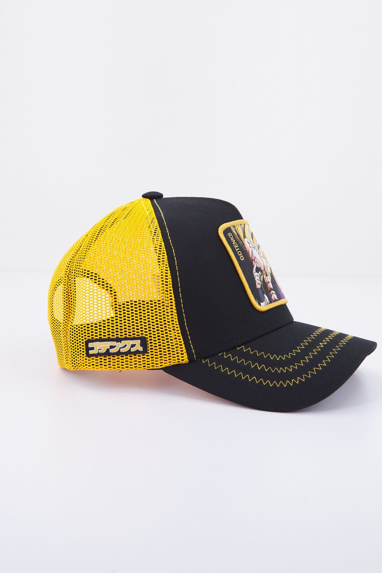 CAPSLAB GOTENKS en color NEGRO (2)