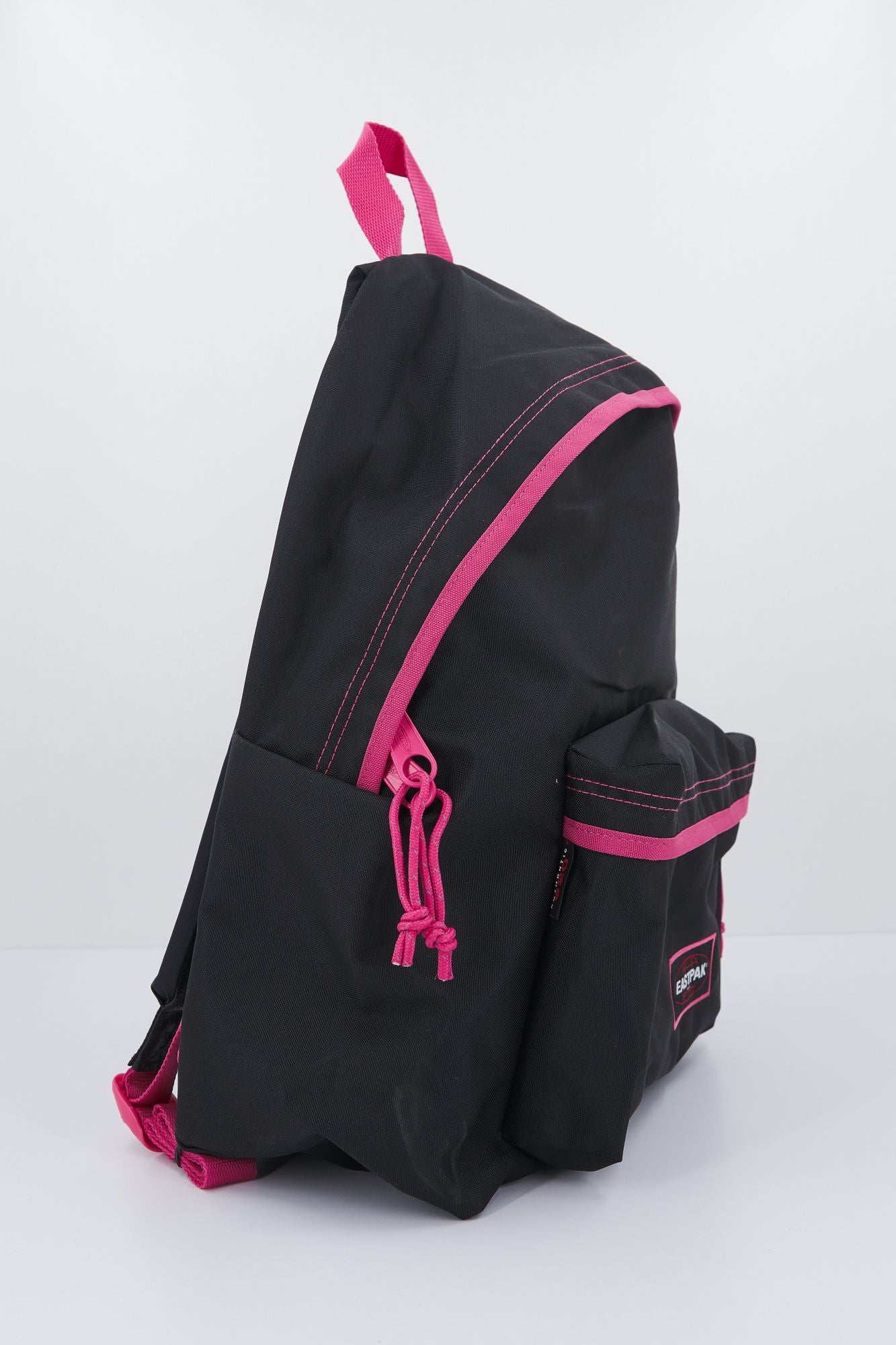 EASTPAK PADDED PAK'R en color NEGRO (2)