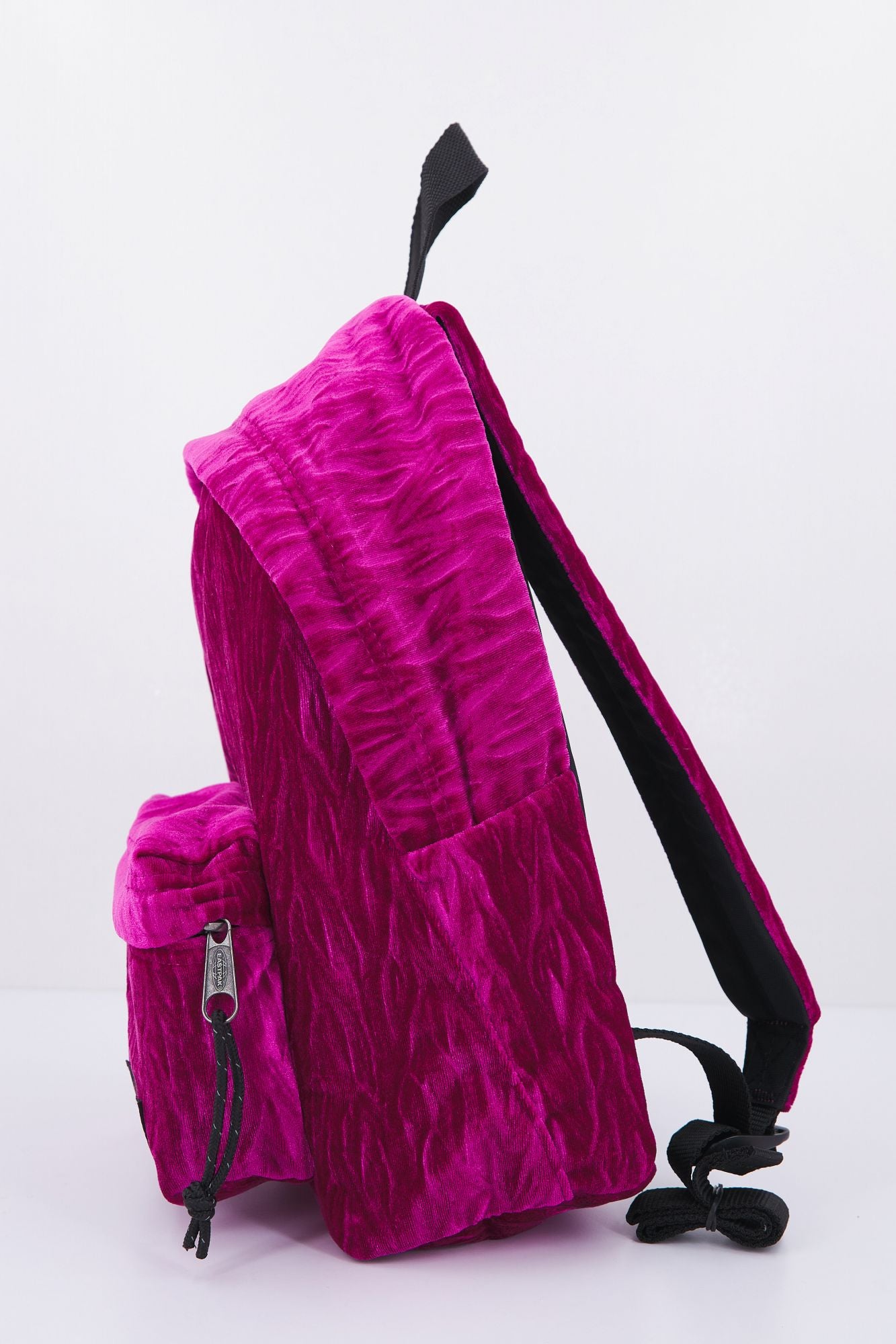 EASTPAK ORBIT en color ROSA (2)