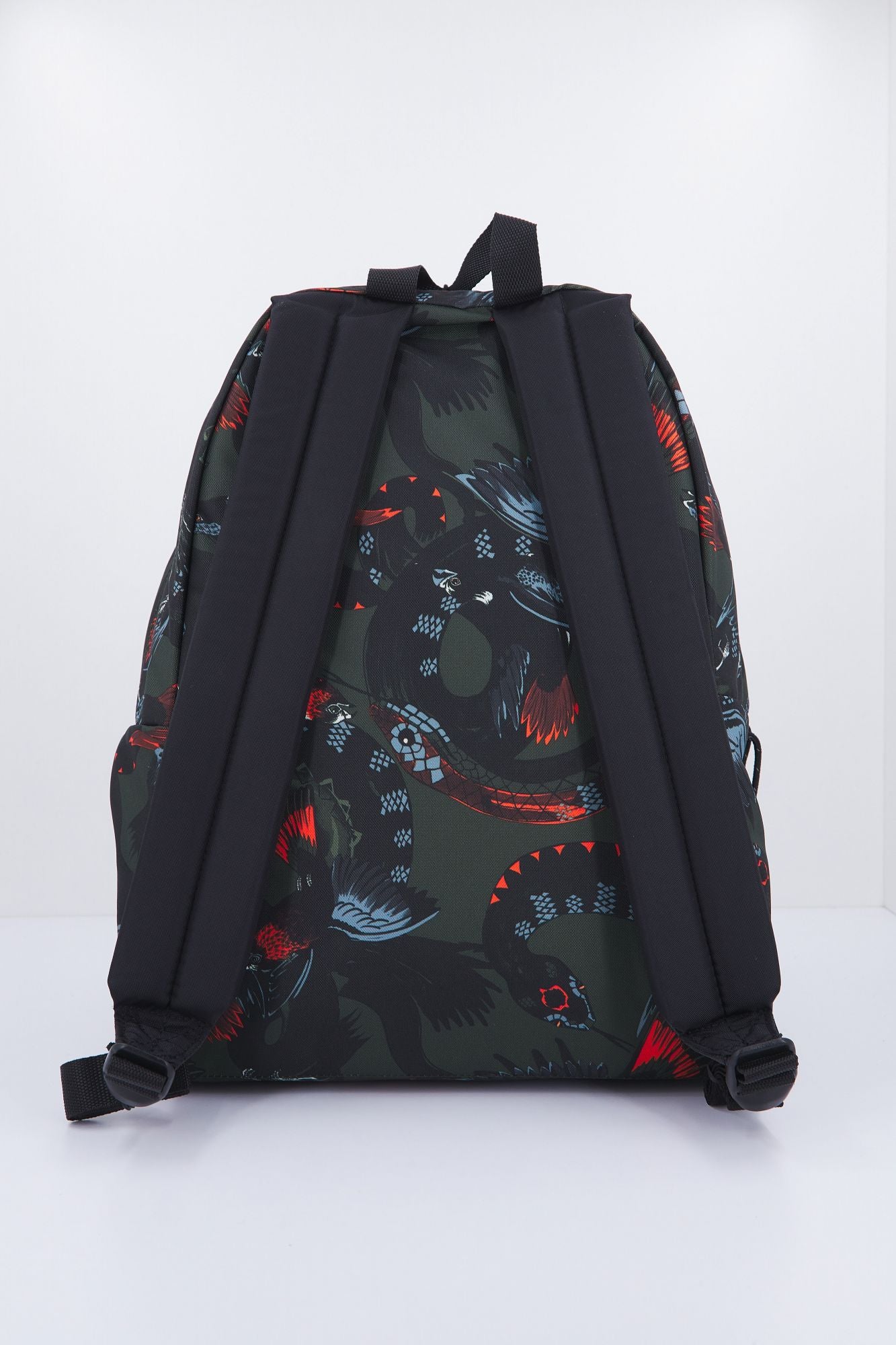 EASTPAK PADDED PAK'R en color VERDE (3)