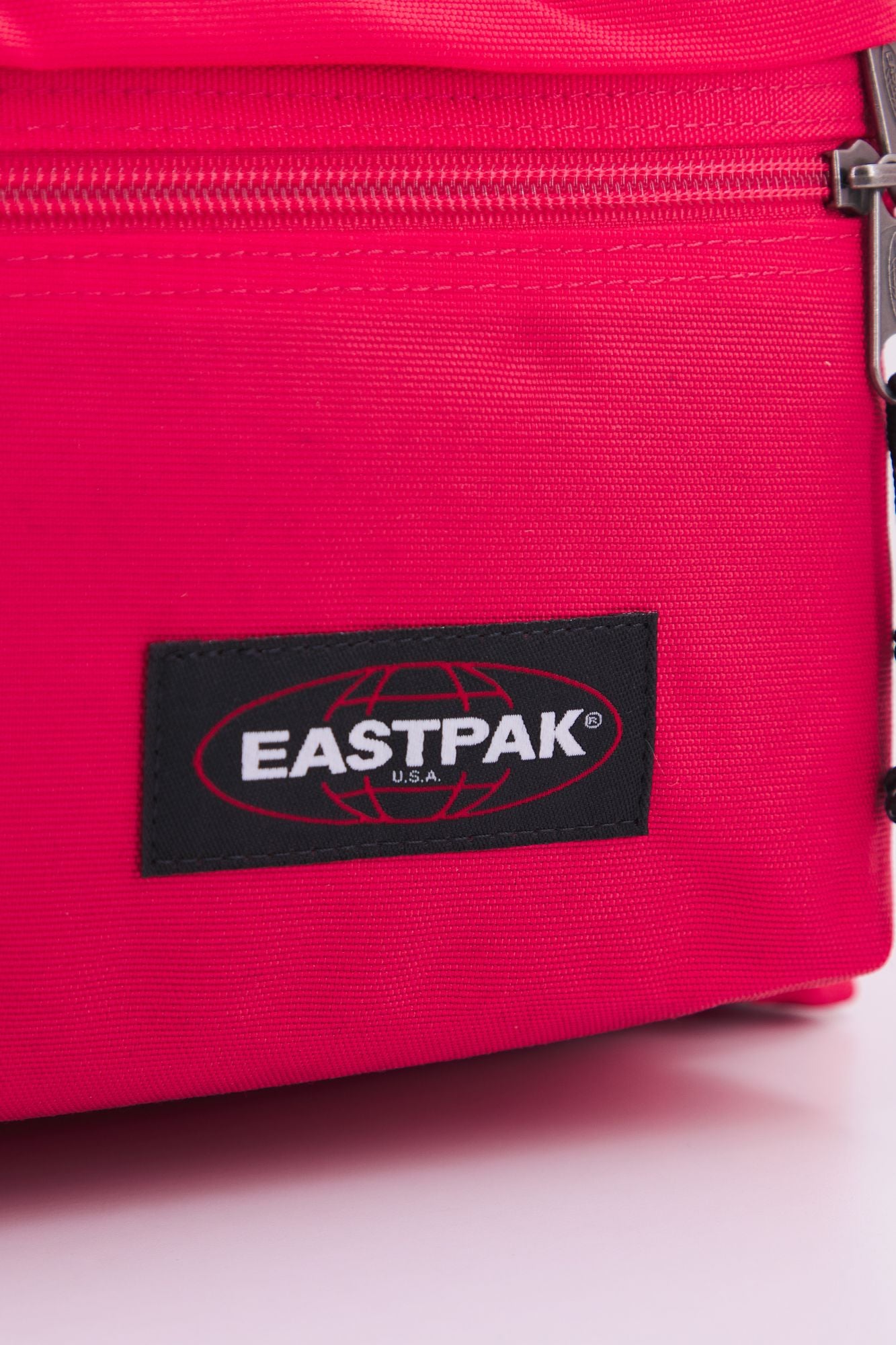 EASTPAK PADDED ZIPPL'R en color ROSA (4)