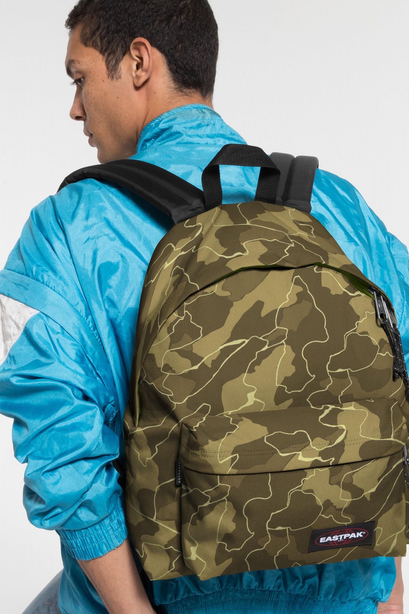 EASTPAK PADDED PAK'R en color VERDE (1)