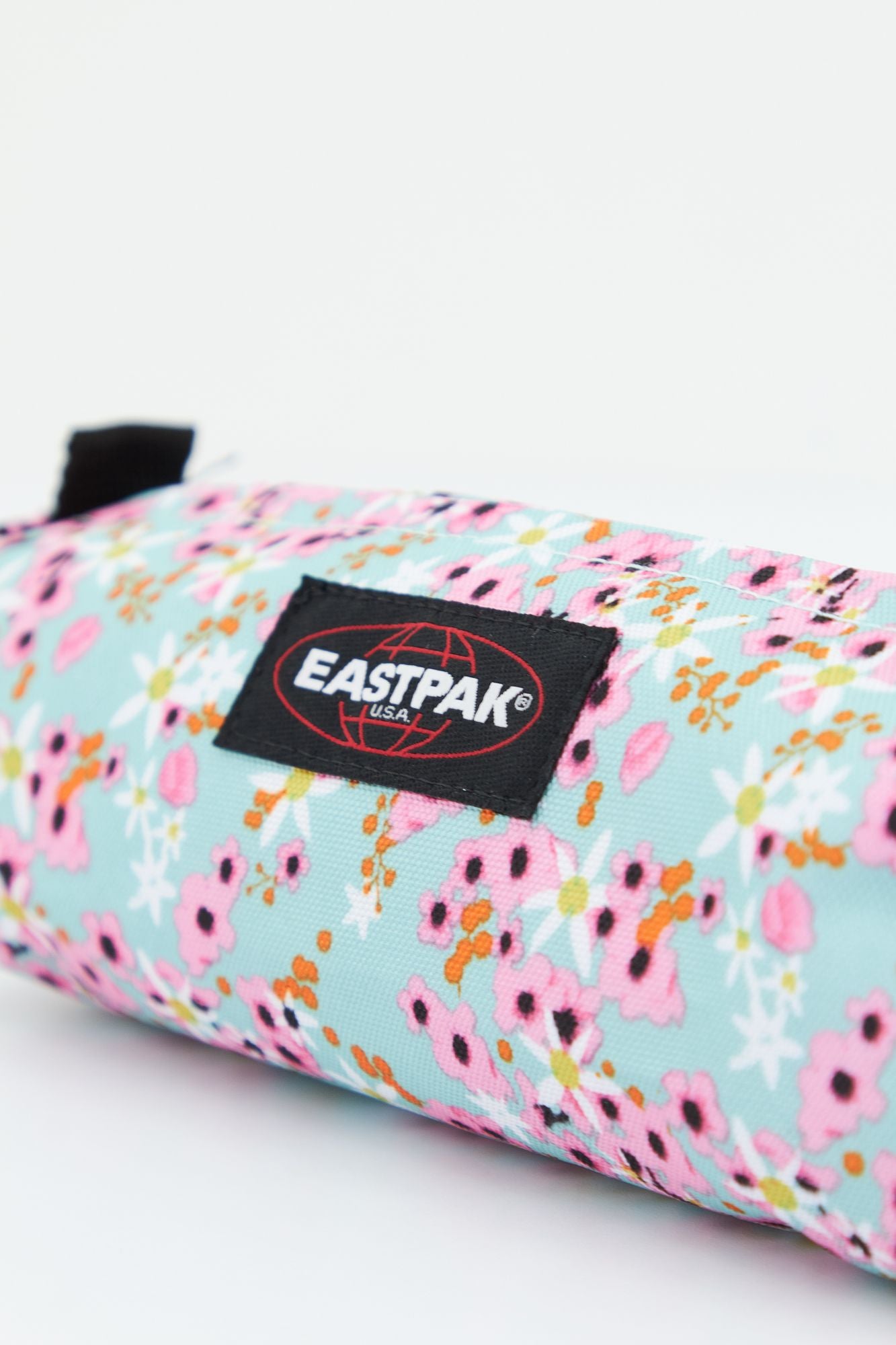 EASTPAK BENCHMARK SINGLE en color FLORAL (4)