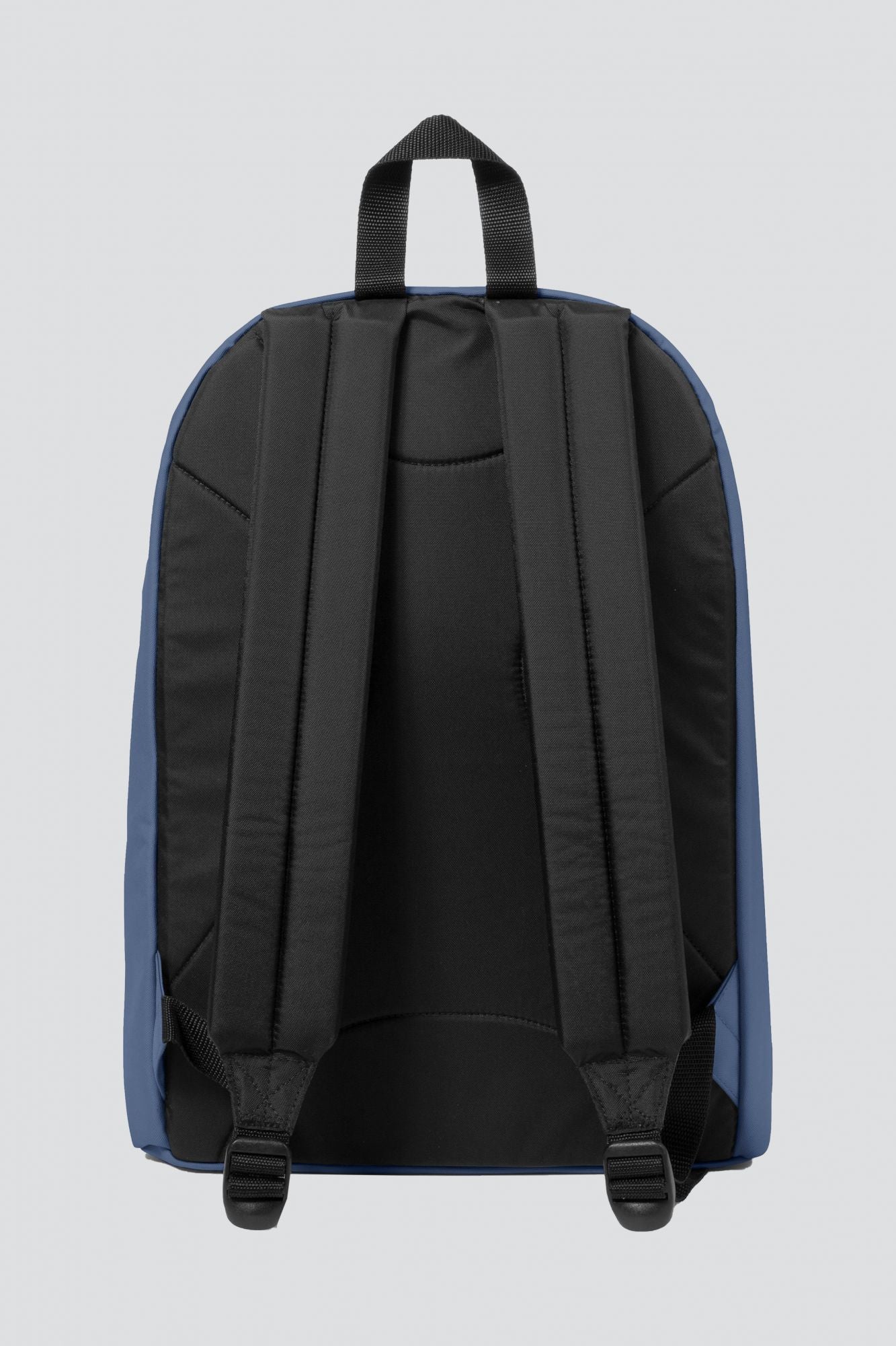 EASTPAK EK000767U591 OUT OF OFFICE en color AZUL (3)