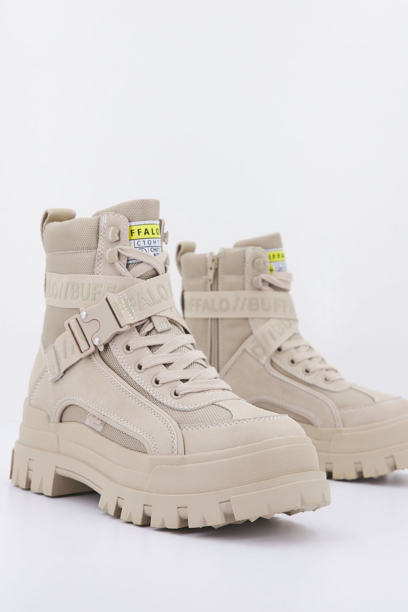 BUFFALO ASPHA COM1 VEGAN en color MARRON CLARO (1)