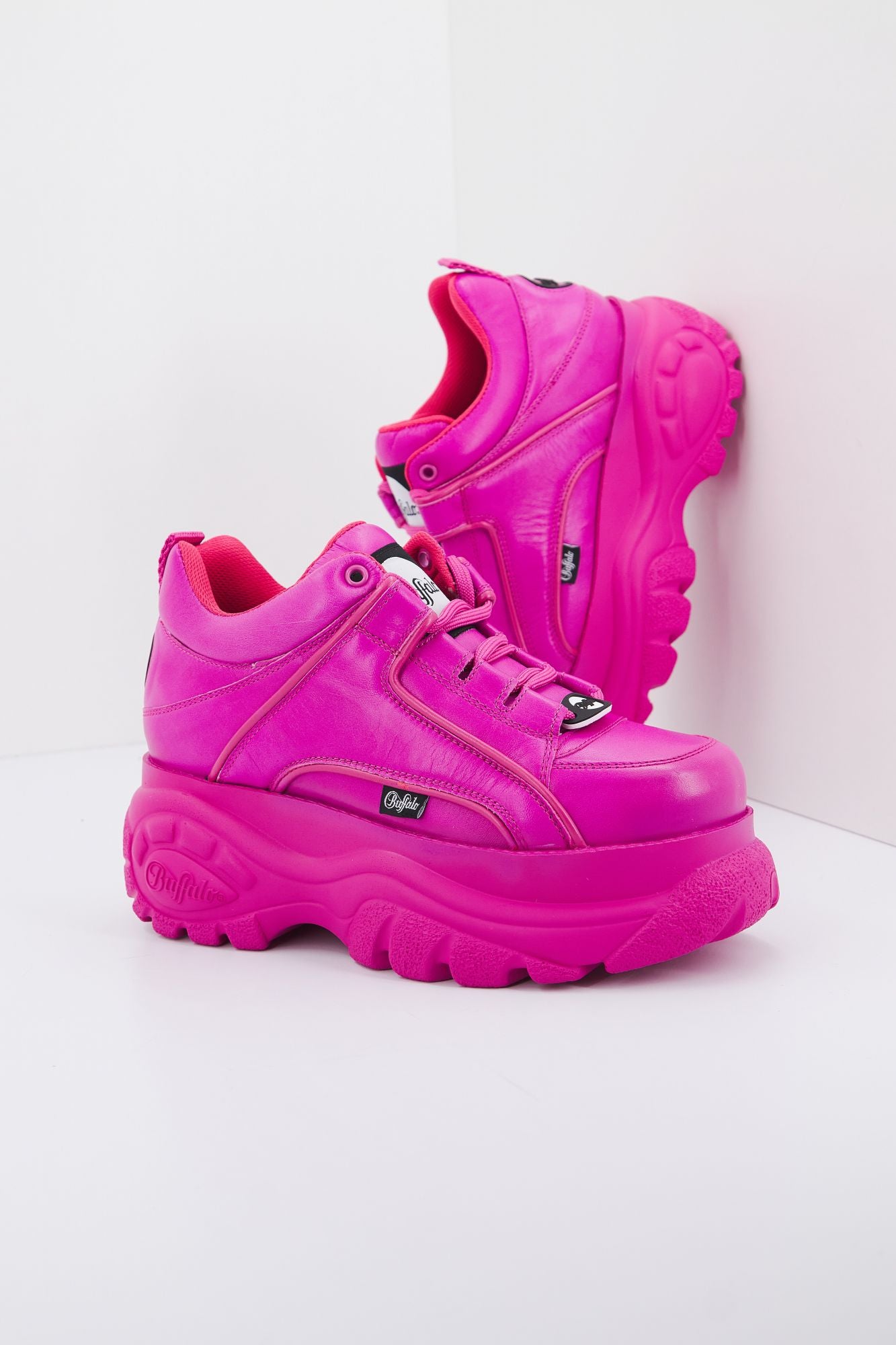 BUFFALO SNEAKER en color ROSA (1)