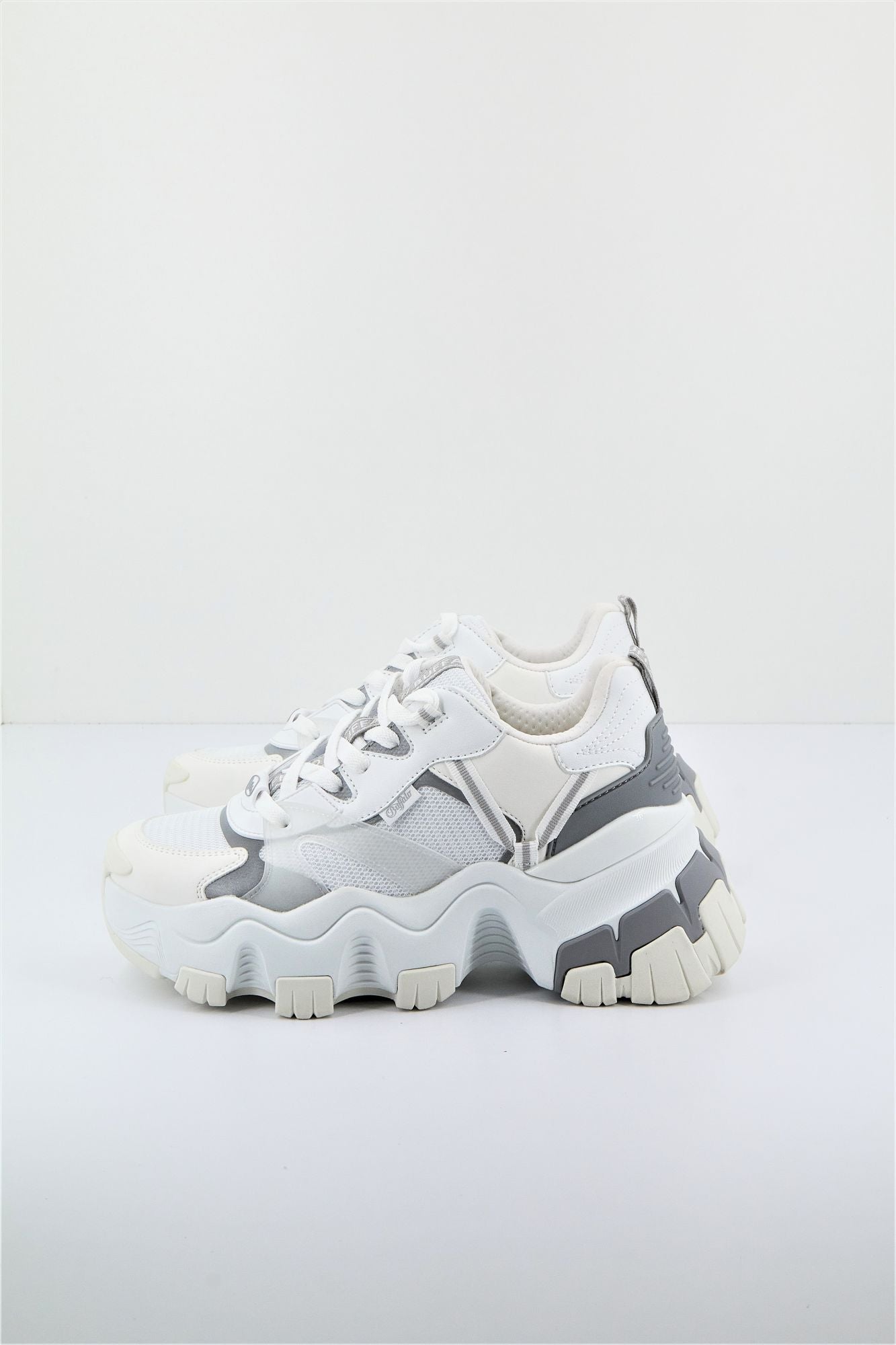 BUFFALO NORION en color BLANCO (2)