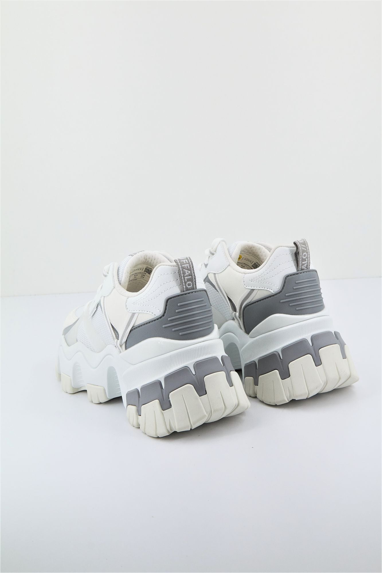 BUFFALO NORION en color BLANCO (3)