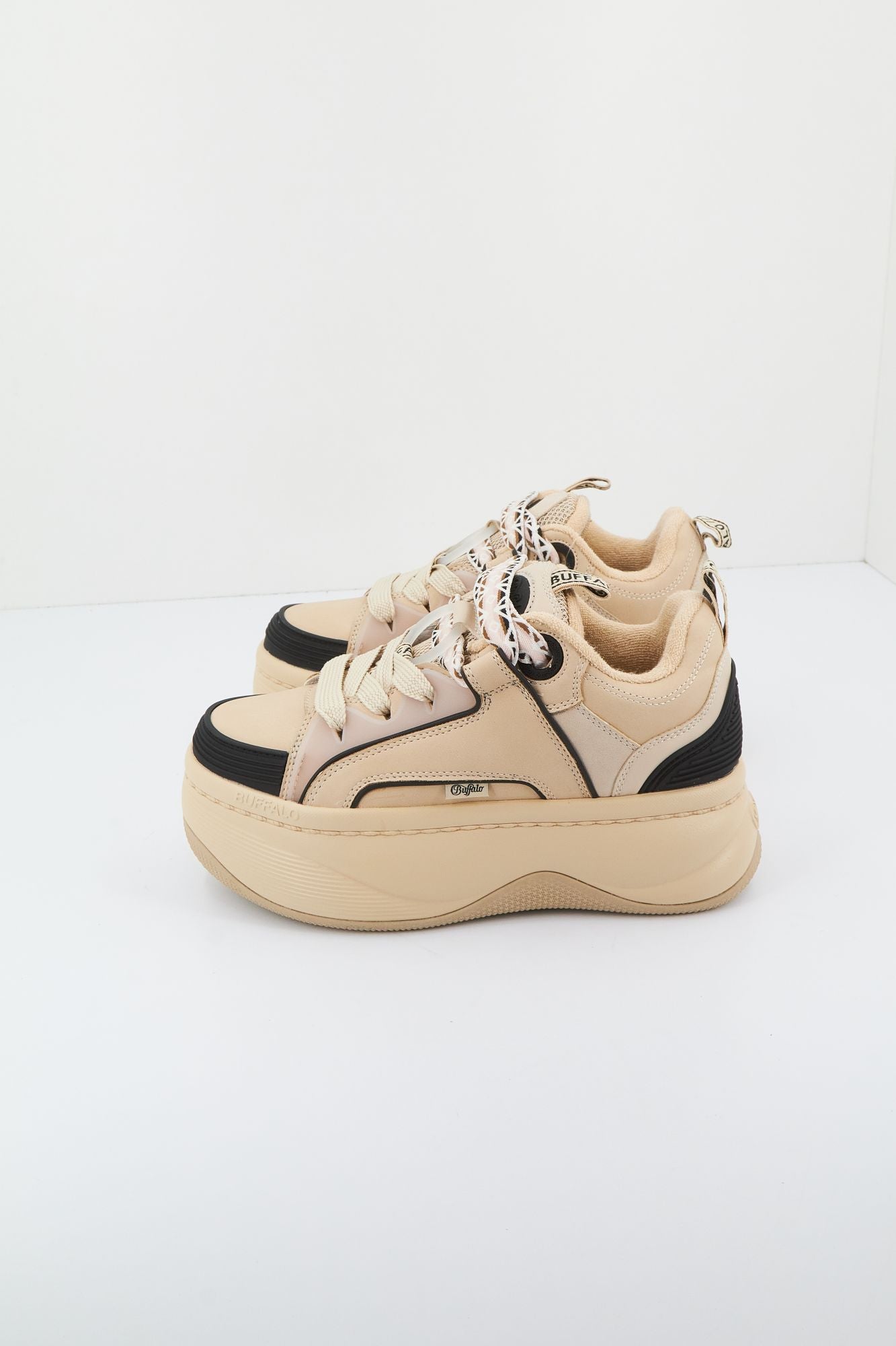 BUFFALO ORCUS SK8 en color MARRON (3)