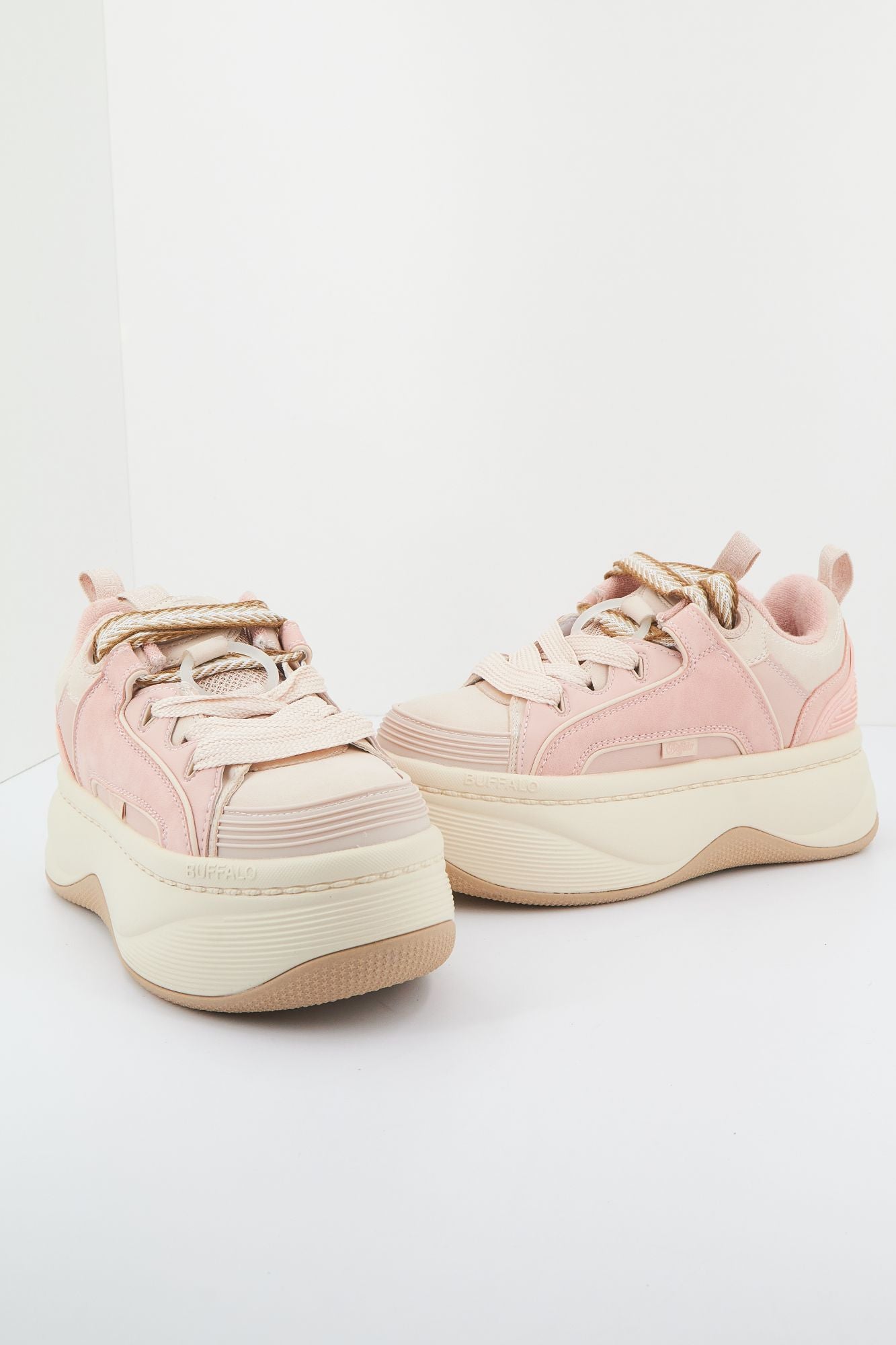 BUFFALO ORCUS SK8 en color ROSA (1)