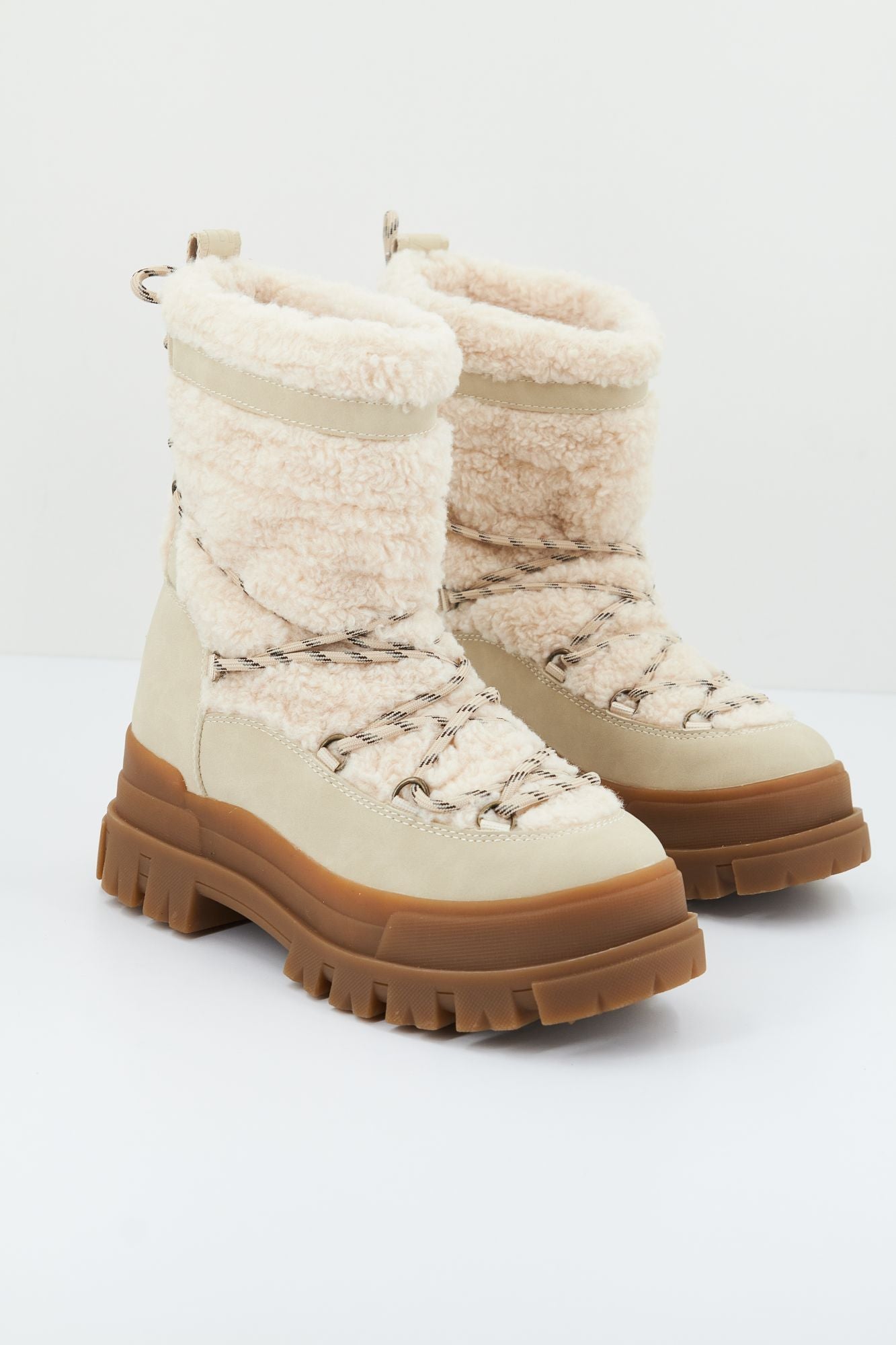 BUFFALO ASPHA BLIZZARD WARM en color BEIS (1)