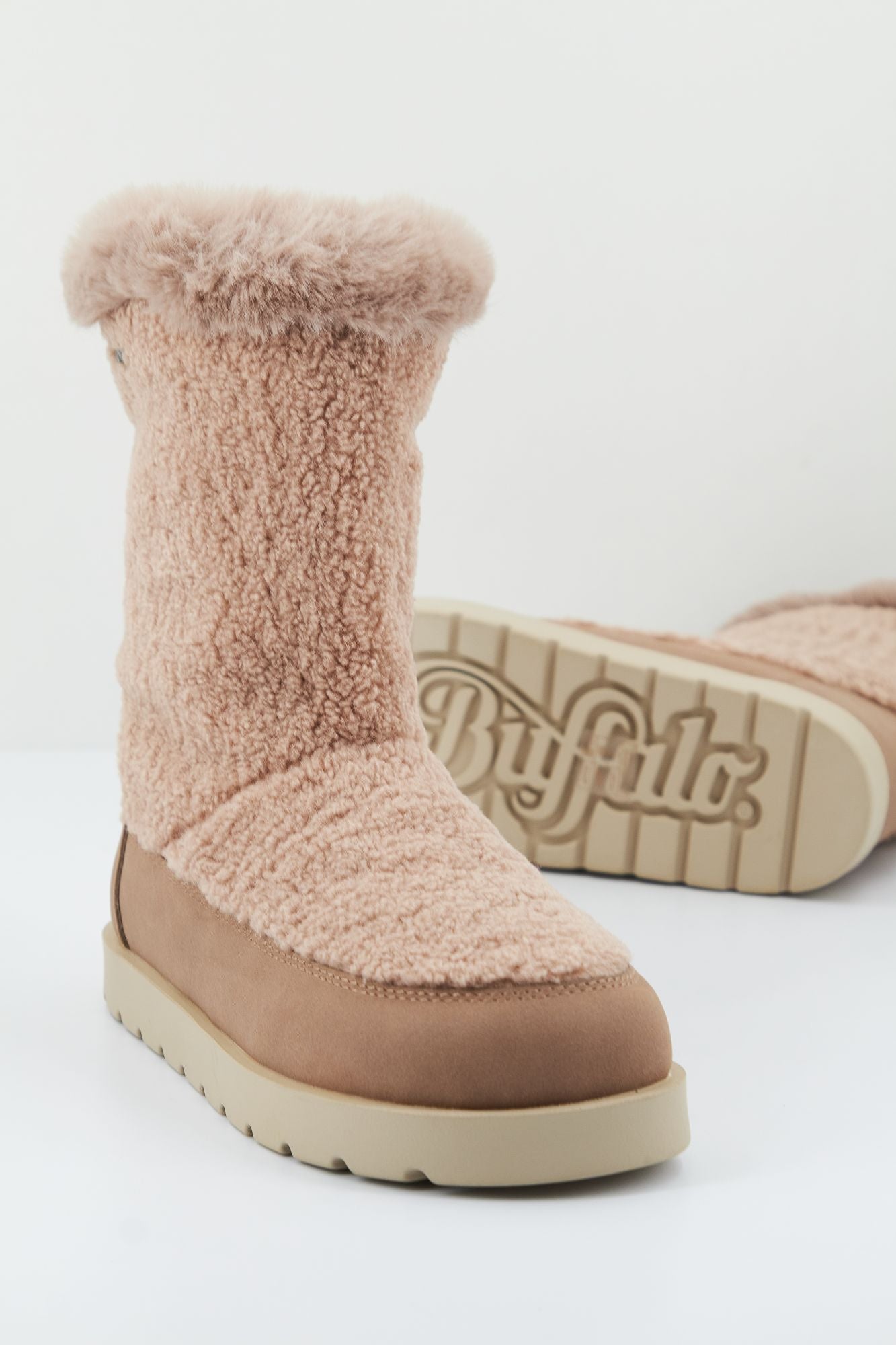 BUFFALO EVE PULL ON en color MARRON (2)