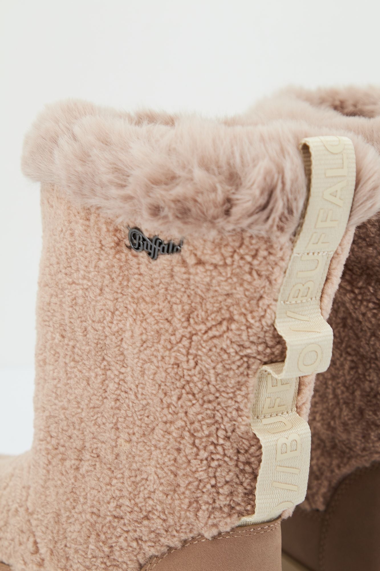 BUFFALO EVE PULL ON en color MARRON (4)