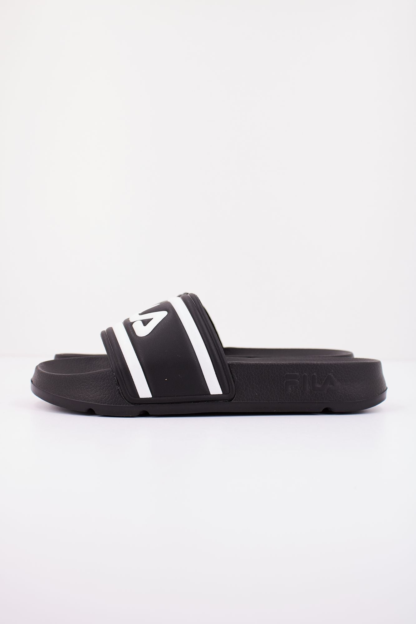 FILA MORRO BAY SLIPPER WMN en color NEGRO (1)