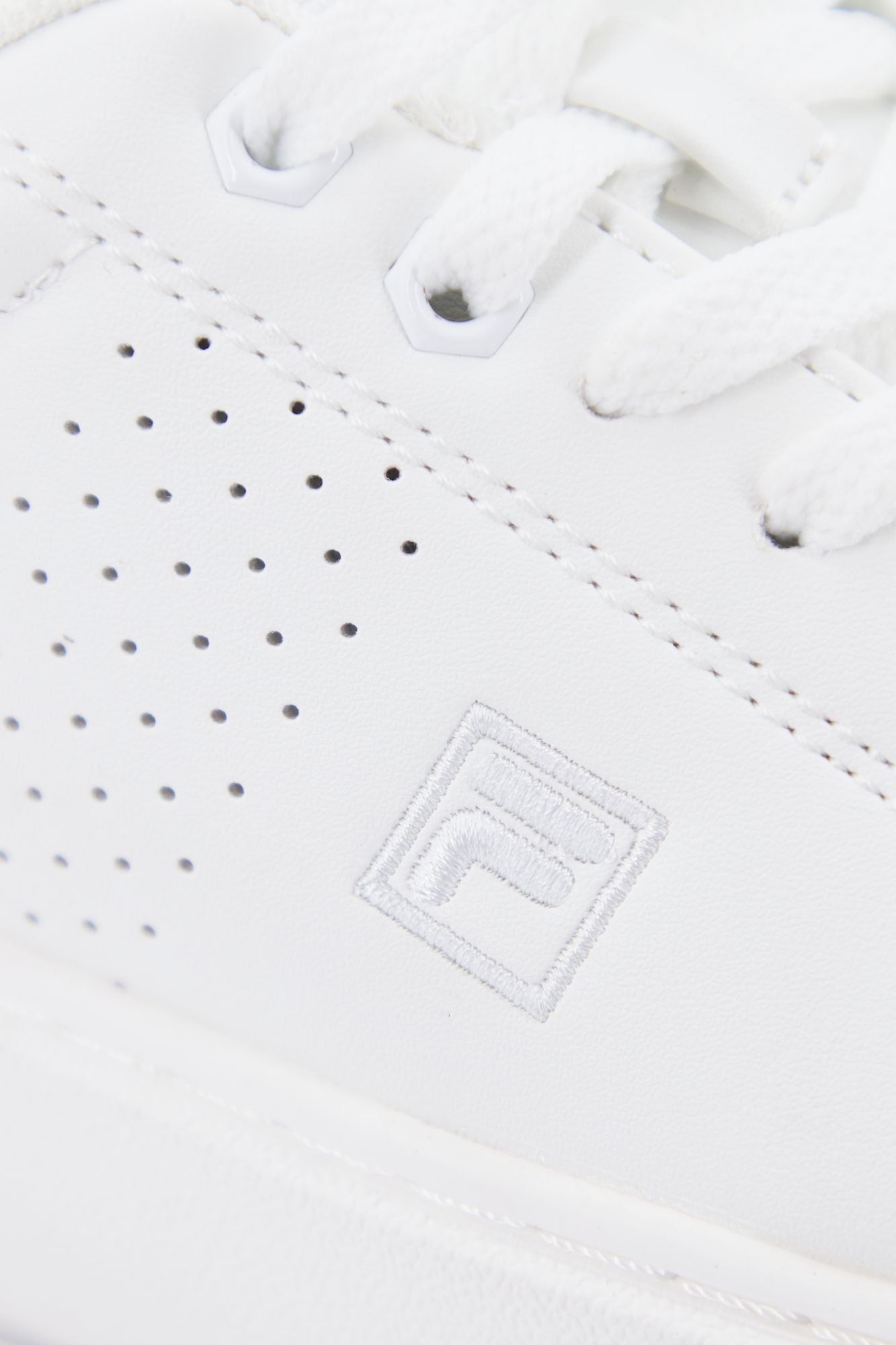 FILA CROSSCOURT ALTEZZA A WMN en color BLANCO (4)
