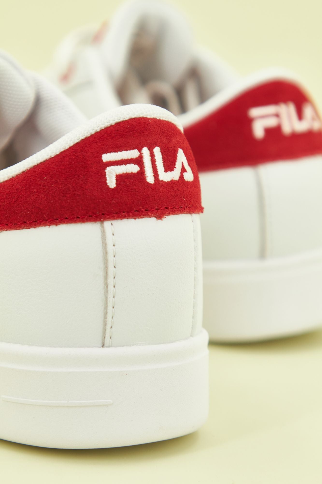 FILA FILA LUSSO V wmn en color BLANCO (3)