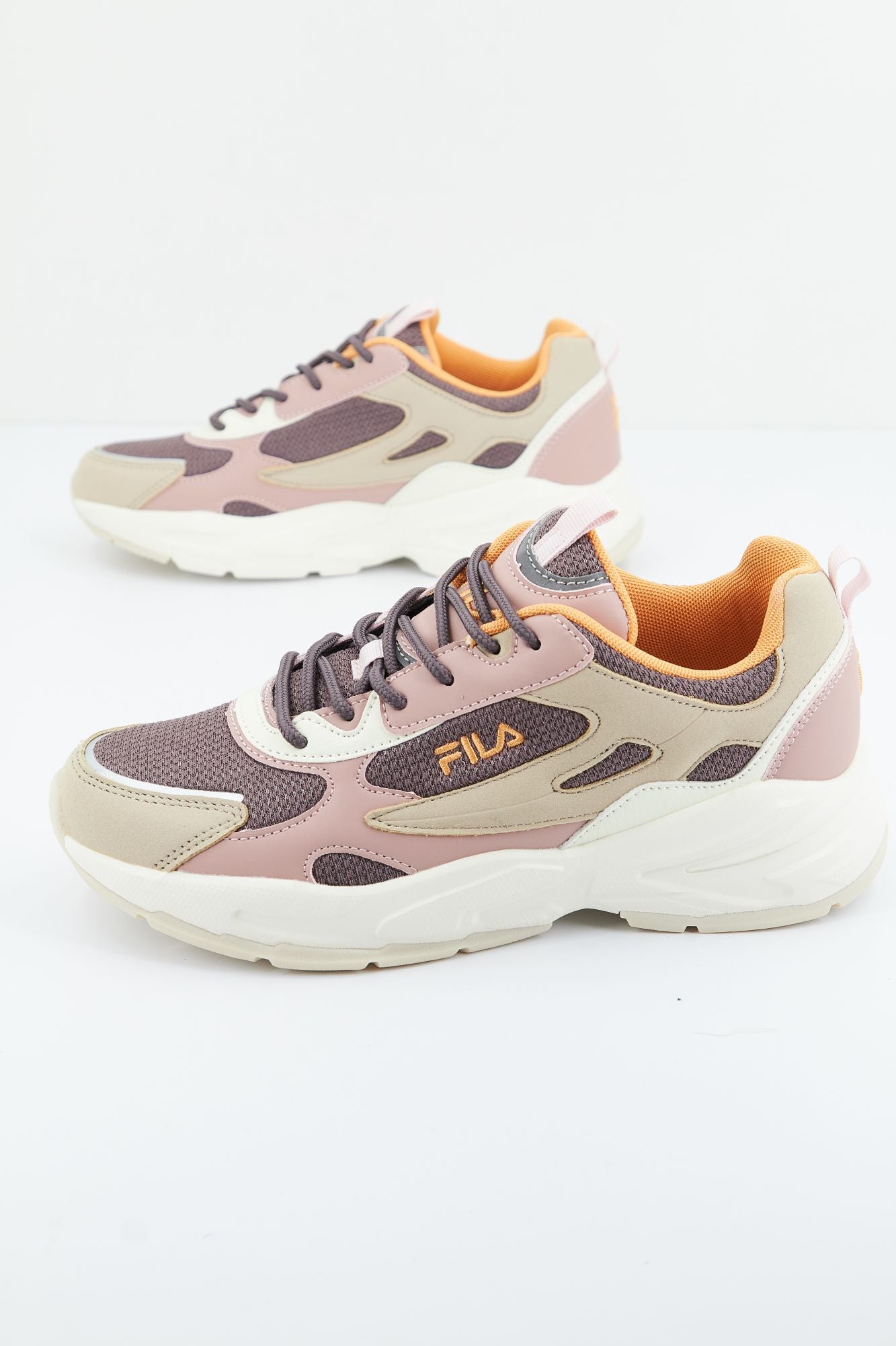 FILA NOVARRA WMN en color VIOLETA (2)