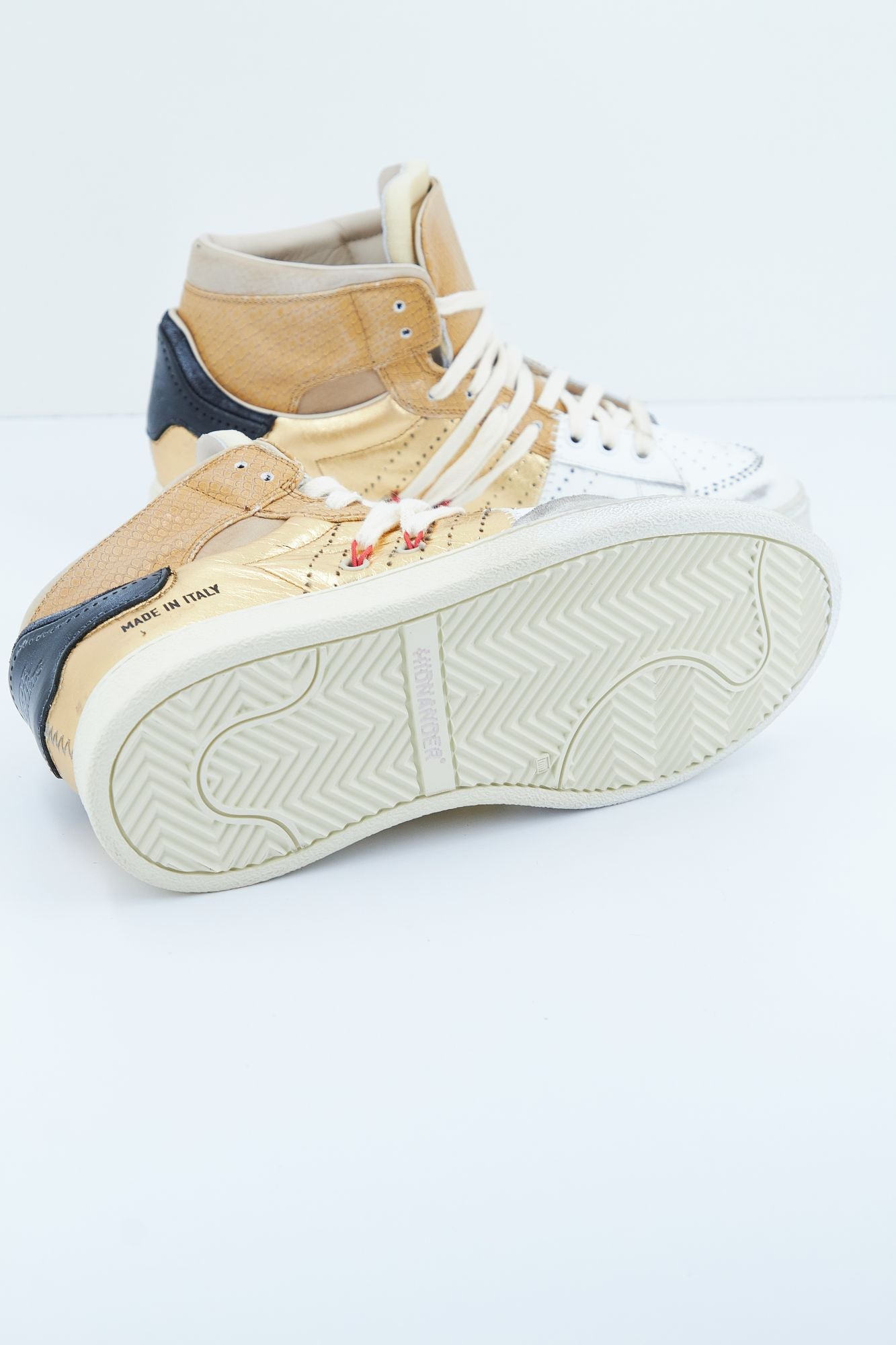 HIDNANDER HD2MS180 en color ORO (4)