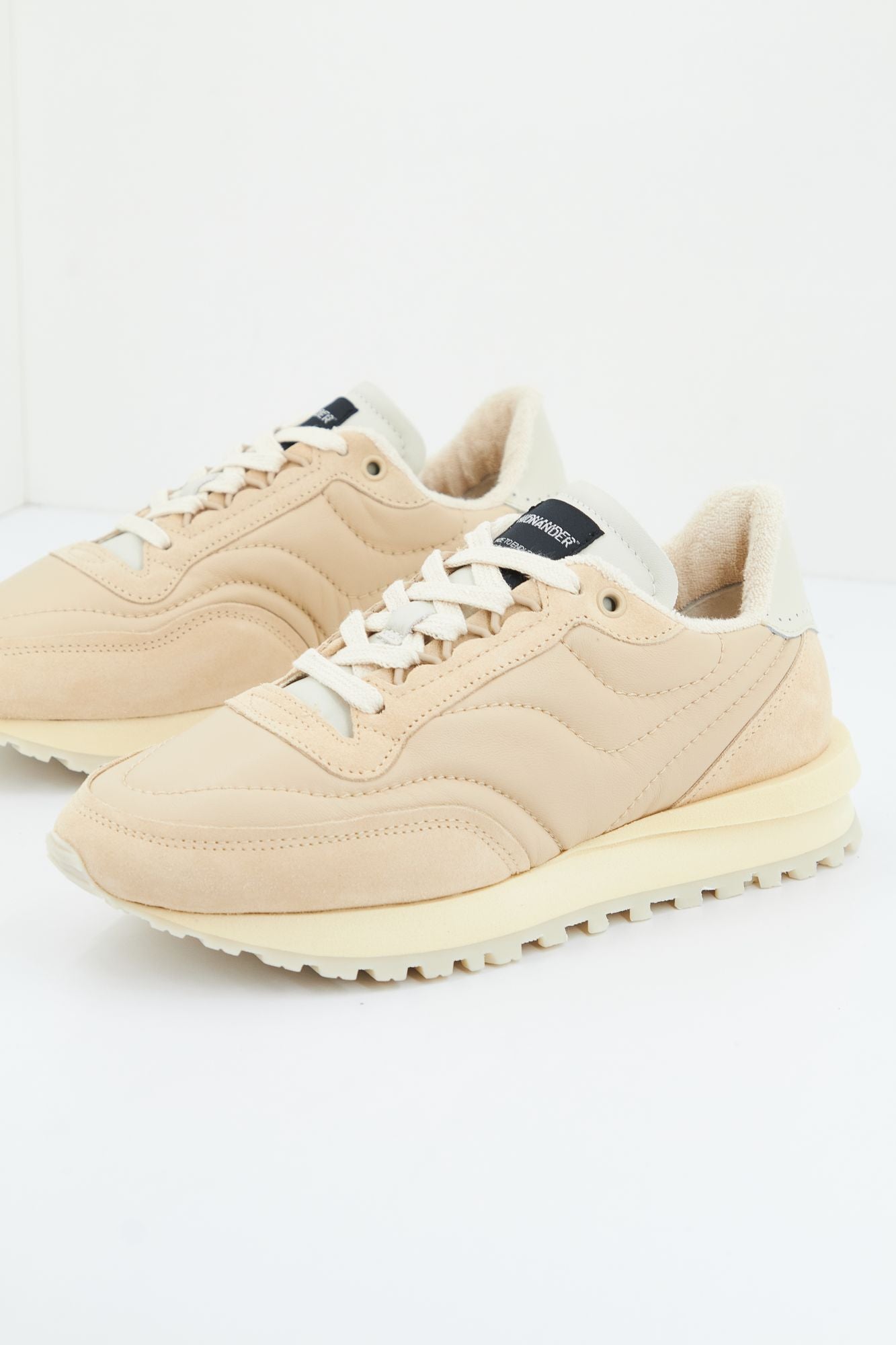 HIDNANDER TENKEI en color BEIS (2)