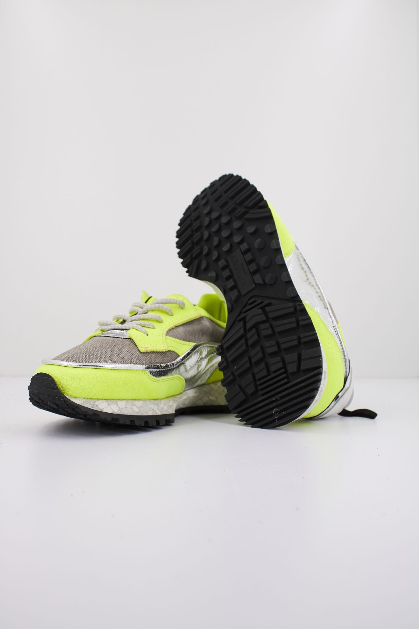 HIDNANDER THREEDOM.ZERO ART en color VERDE (4)