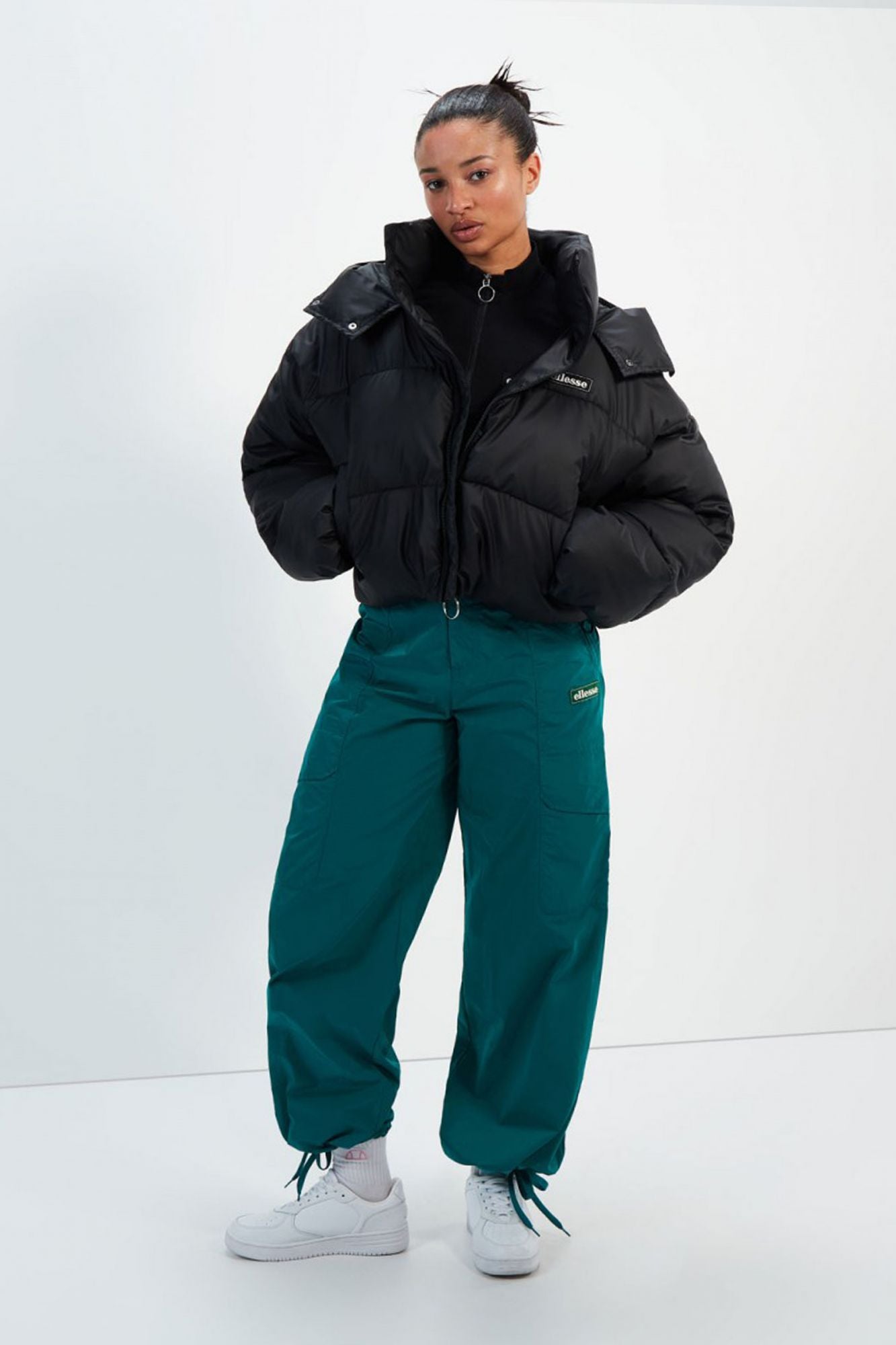 ELLESSE CASAGRANDE PADDED JACKET en color NEGRO (2)