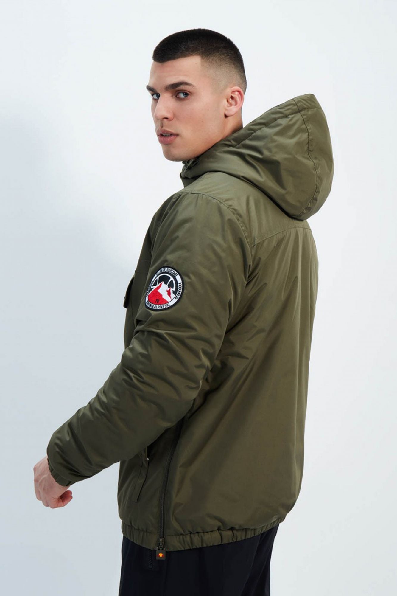 ELLESSE MONTERINI OH JACKET en color VERDE (3)