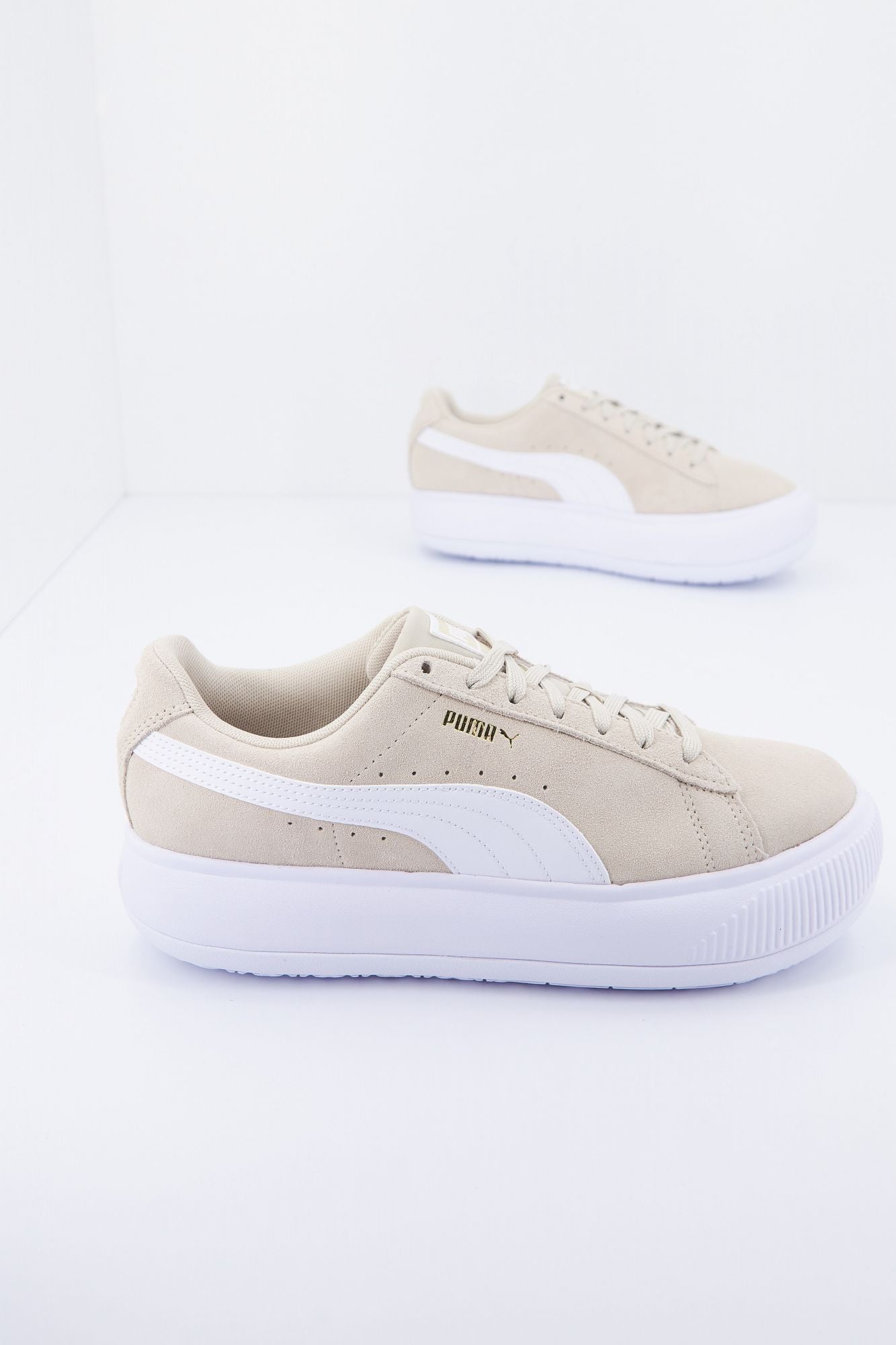 PUMA SUEDE MAYU en color MARRON CLARO (2)