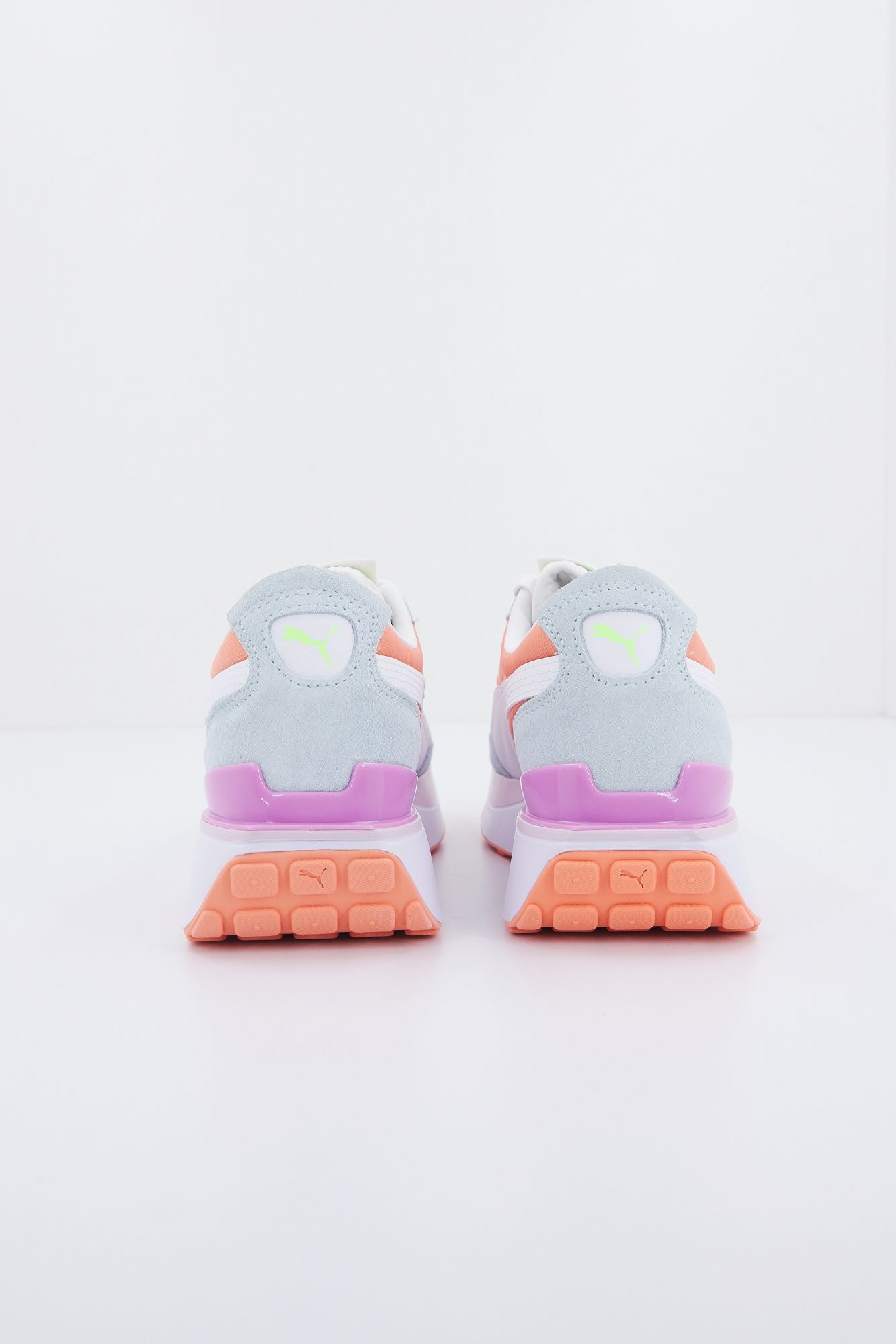 PUMA CRUISE RIDER SILD ROAD en color ROSA (3)