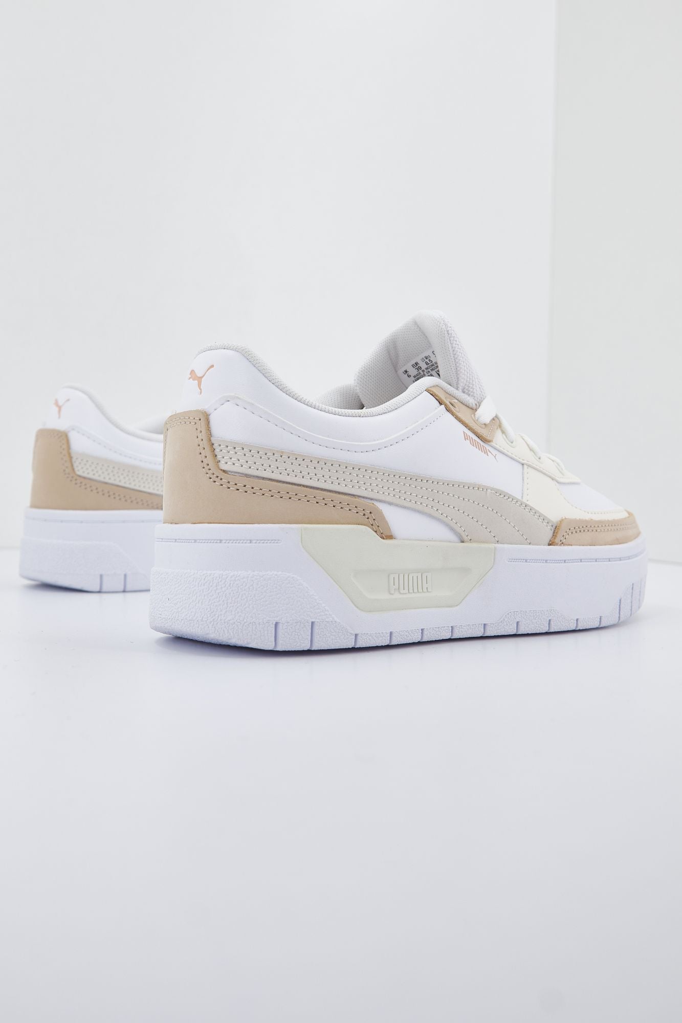 PUMA CALI DREAM PASTEL en color BLANCO (4)