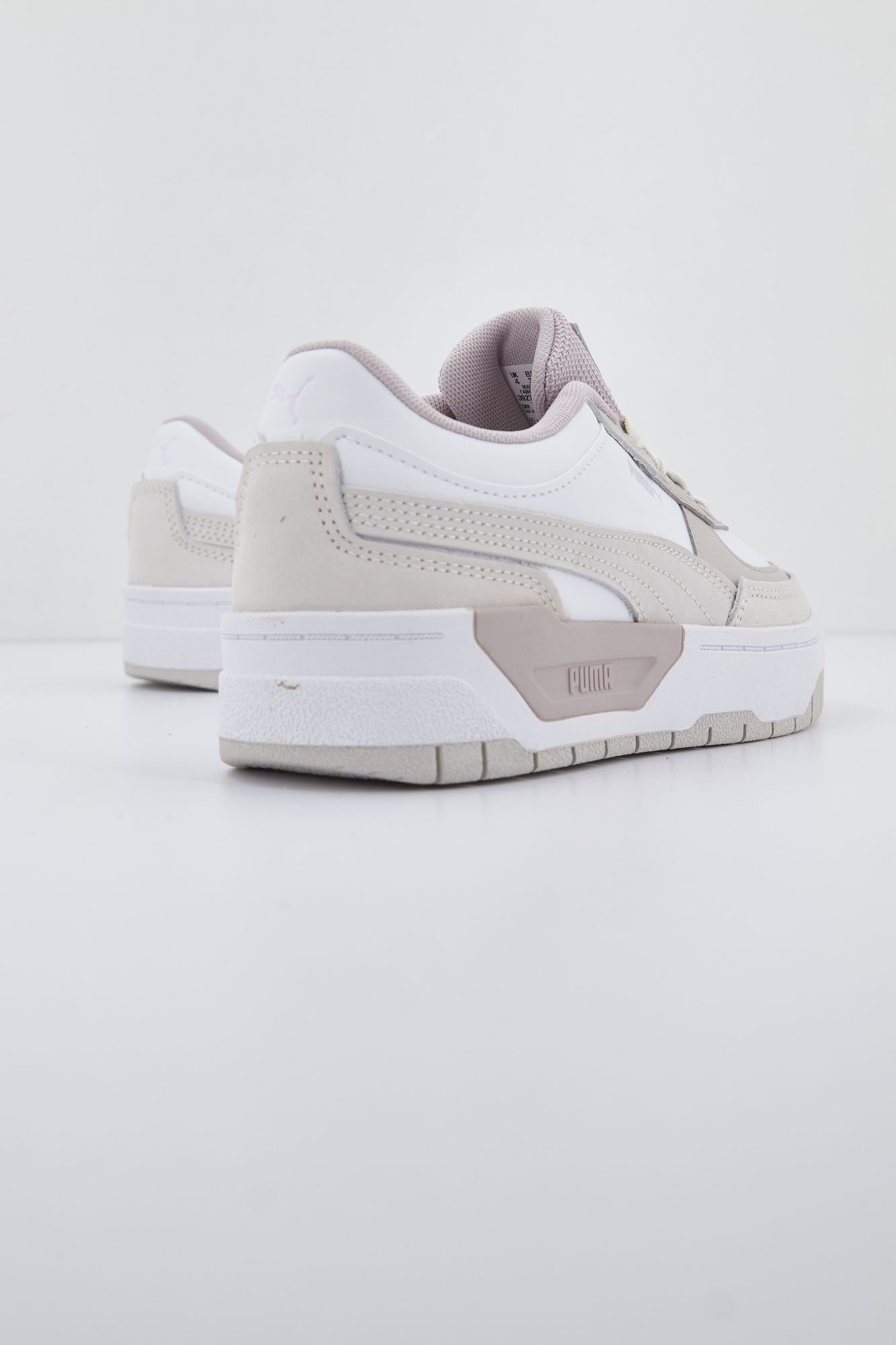 PUMA CALI DREAM PASTEL en color BLANCO (4)