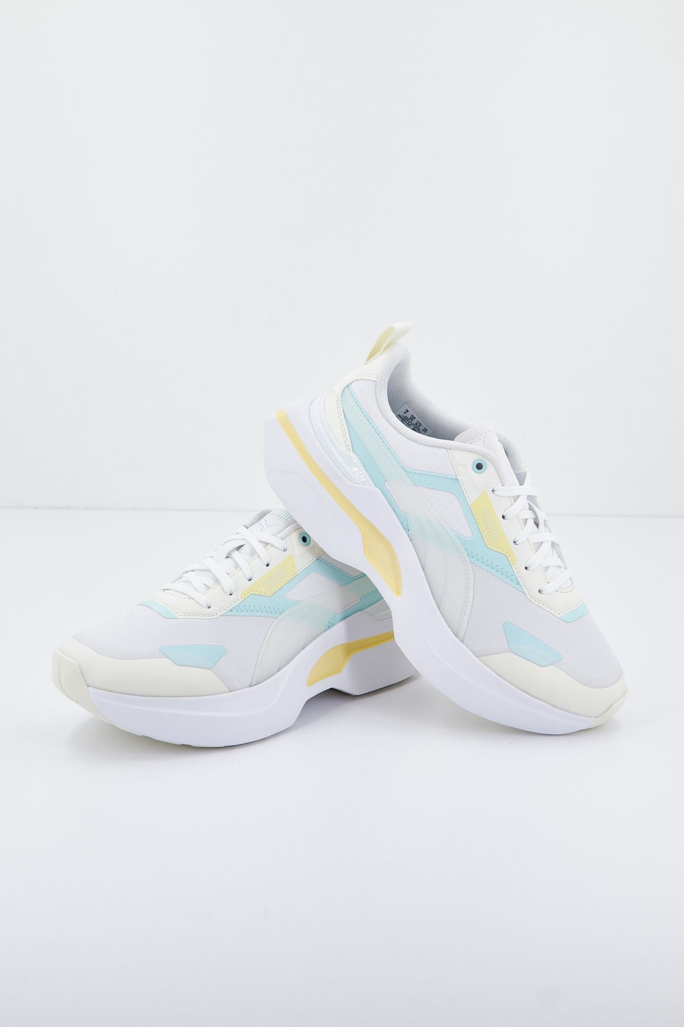 PUMA KOSMO RIDER SOFT WNS en color BLANCO (3)
