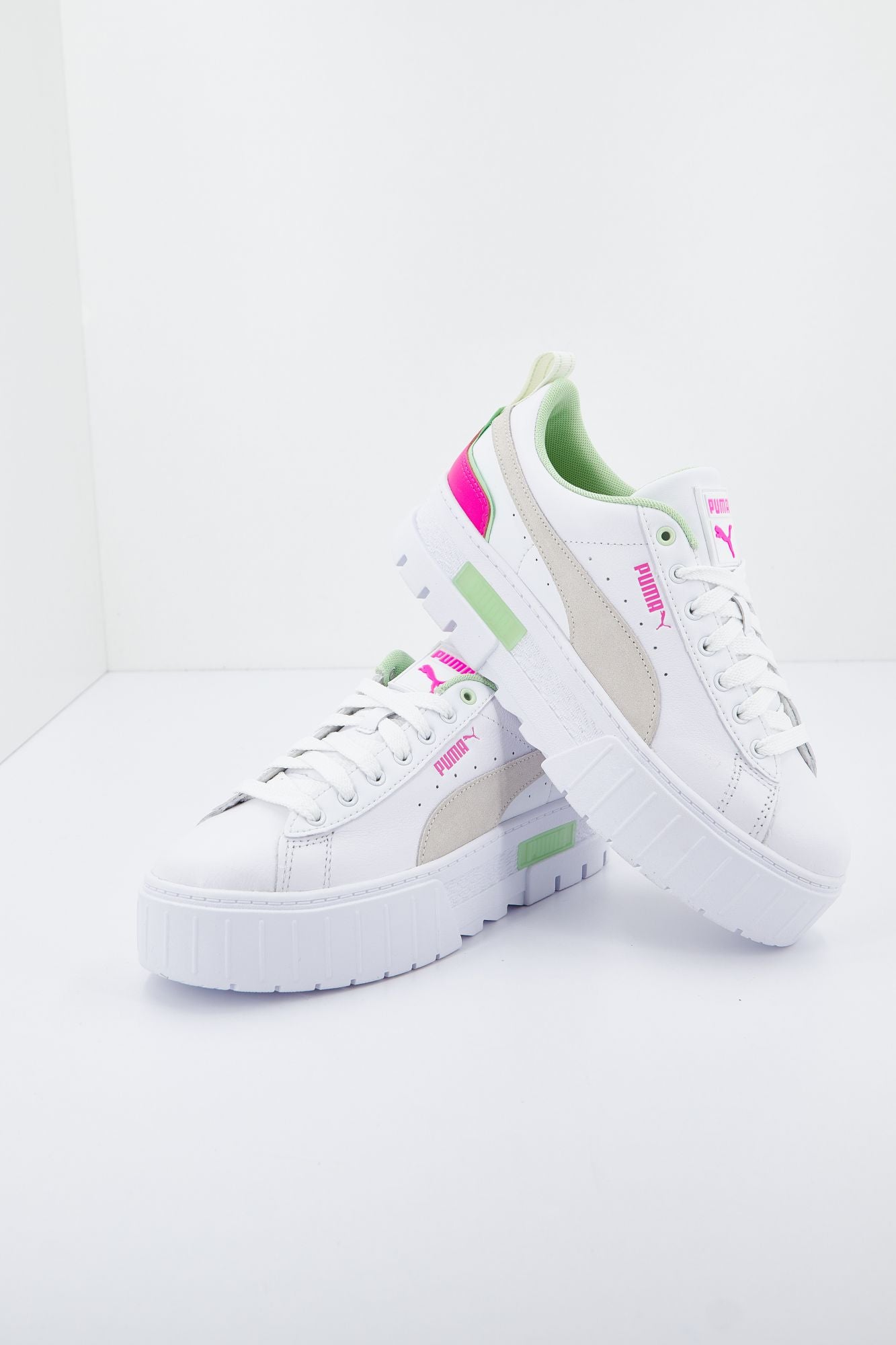 PUMA MAYZE BRIGHTER DAYS en color BLANCO (3)