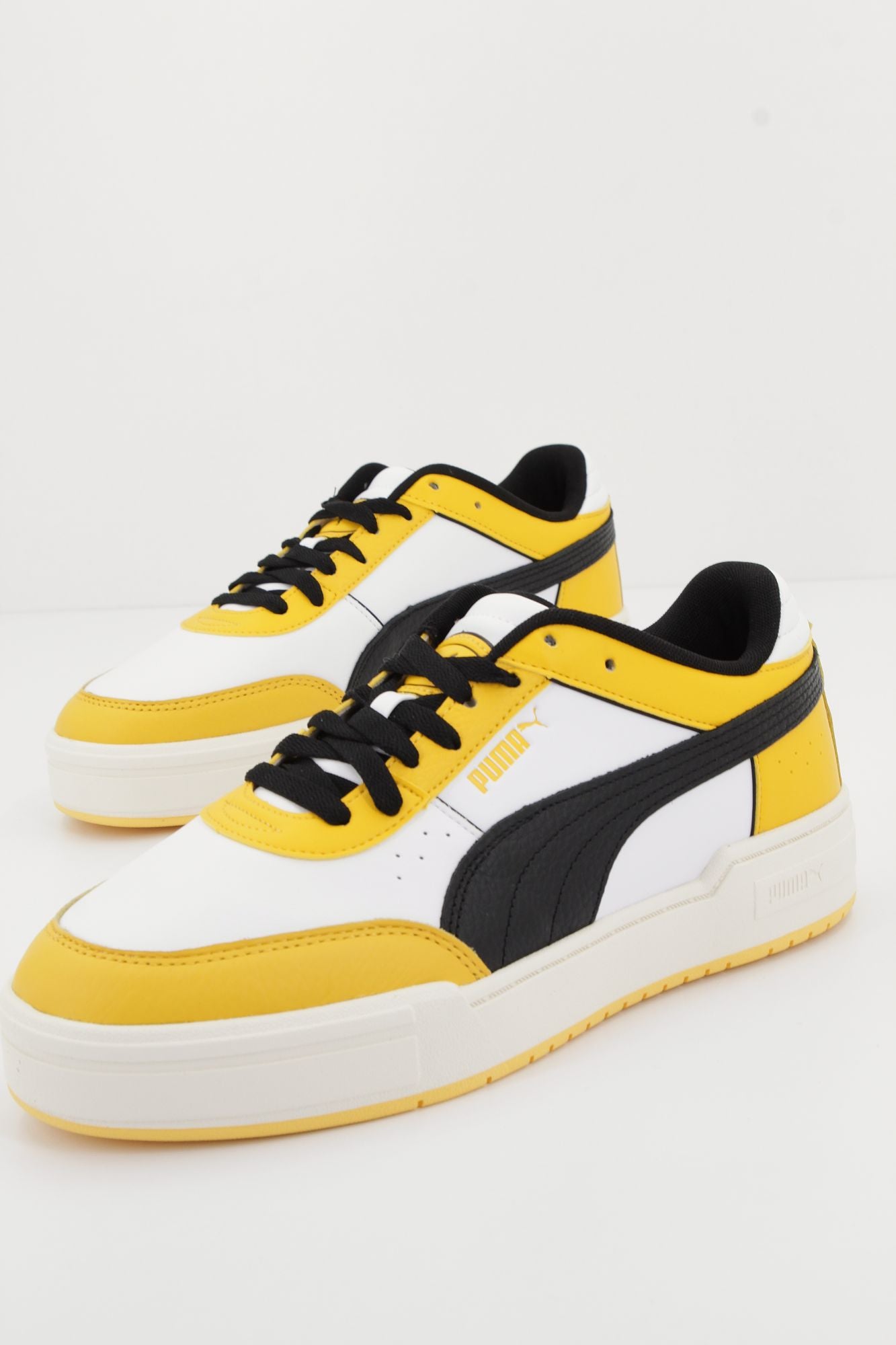 PUMA CA PRO SPORT en color AMARILLO (2)