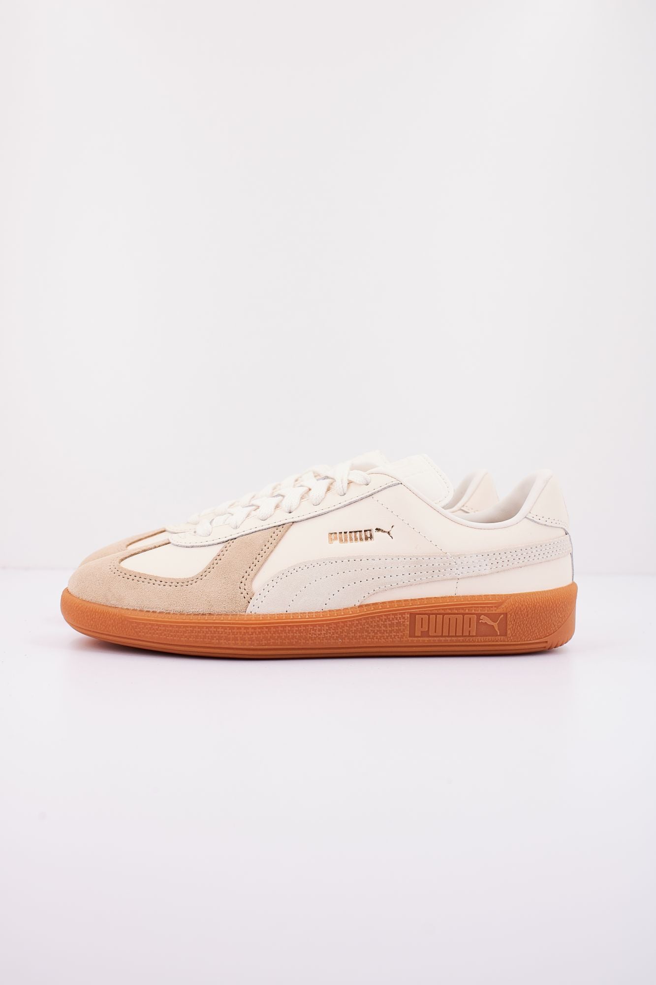 PUMA PUMA ARMY TRAINER en color BEIS (1)