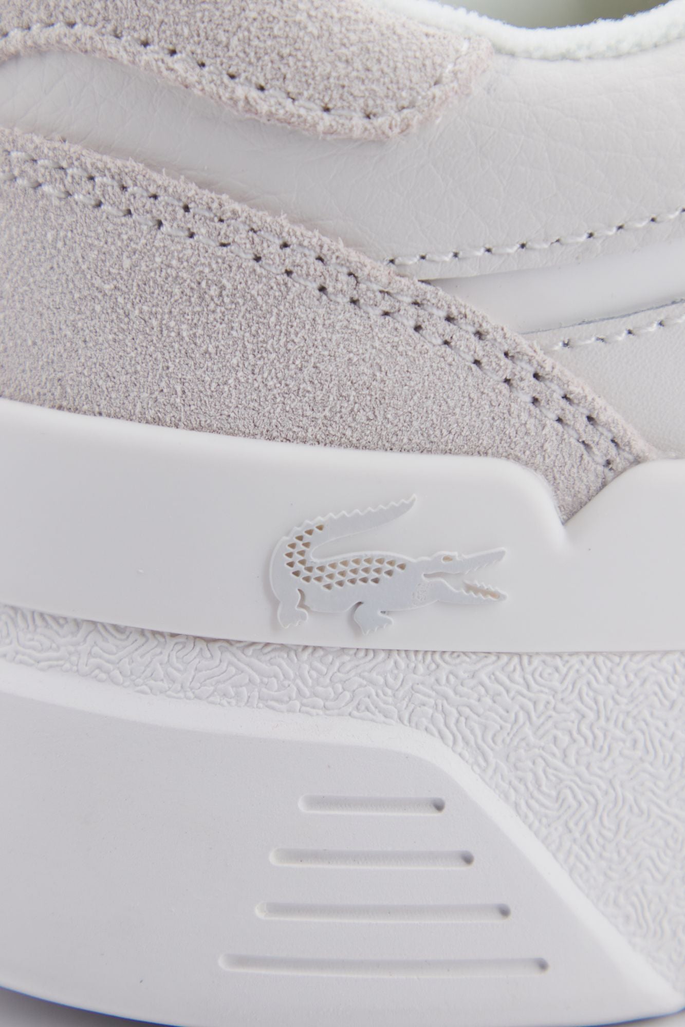 LACOSTE L002 0722 1 CFA en color BLANCO (4)