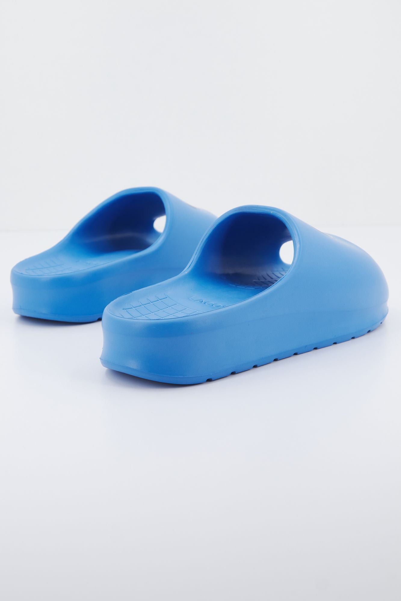 LACOSTE SERVE SLIDE 2.0 123 1 CMA en color AZUL (3)