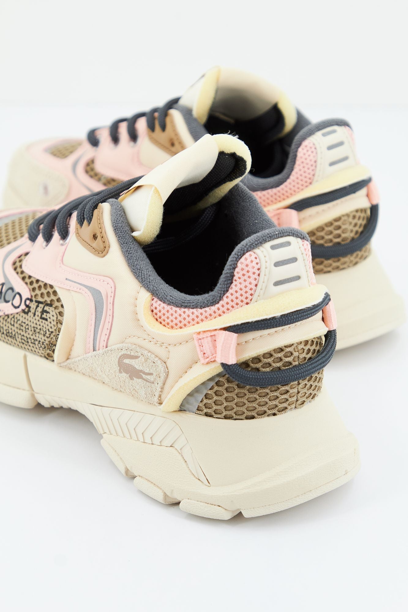 LACOSTE L003 NEO 223 1 SFA en color ROSA (3)