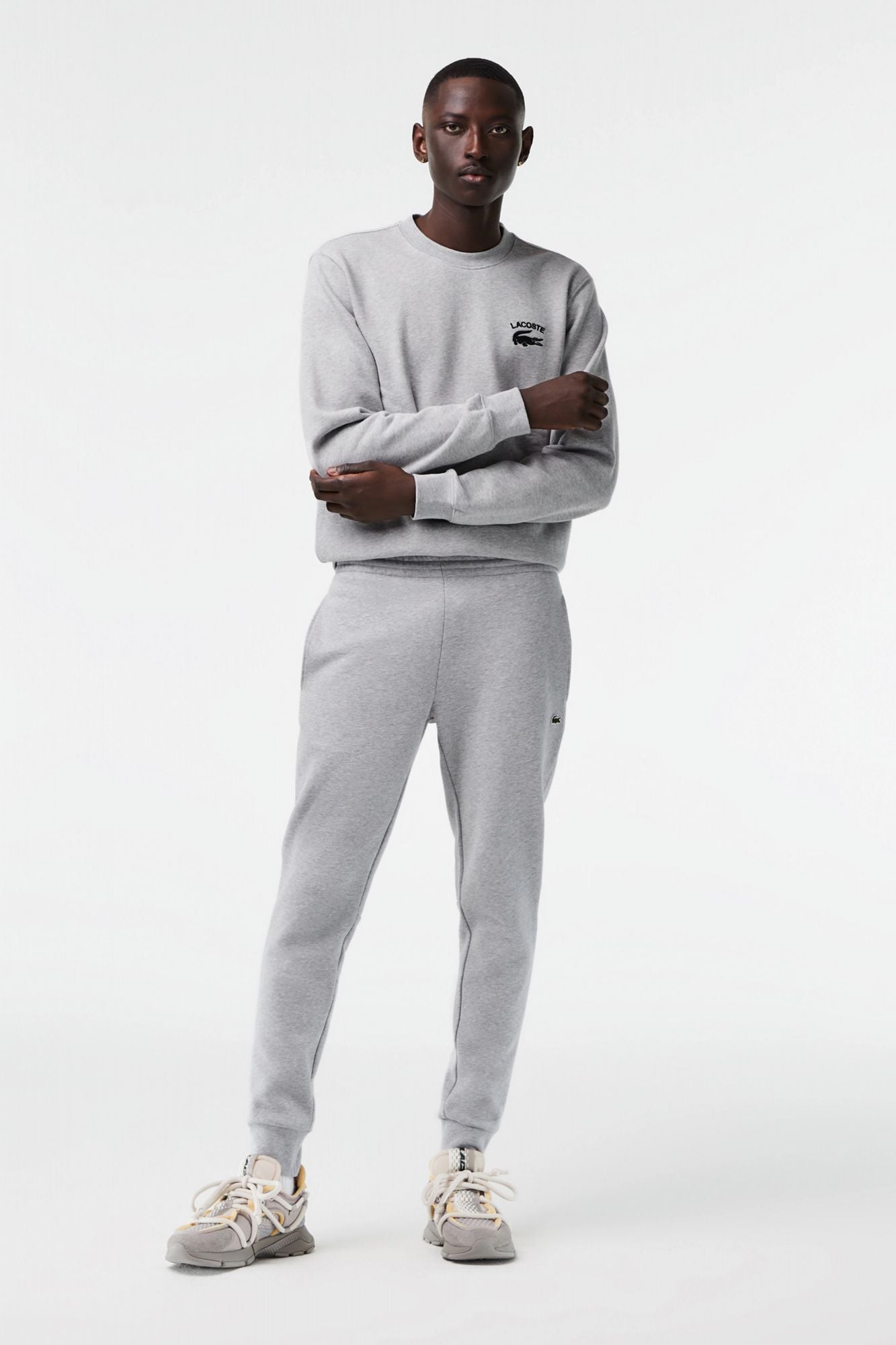 LACOSTE SURVETEMENT en color GRIS (3)