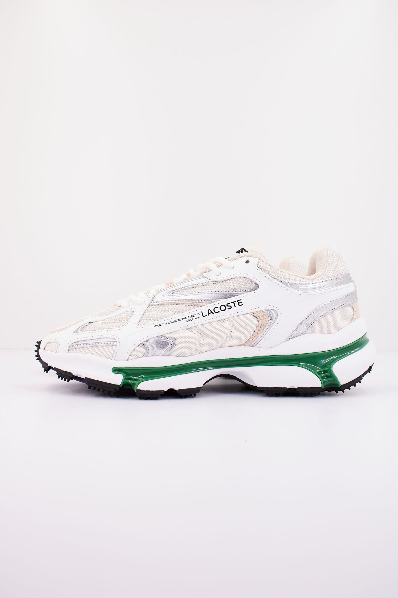 LACOSTE L003 2K24 TEXTILE en color VERDE (1)