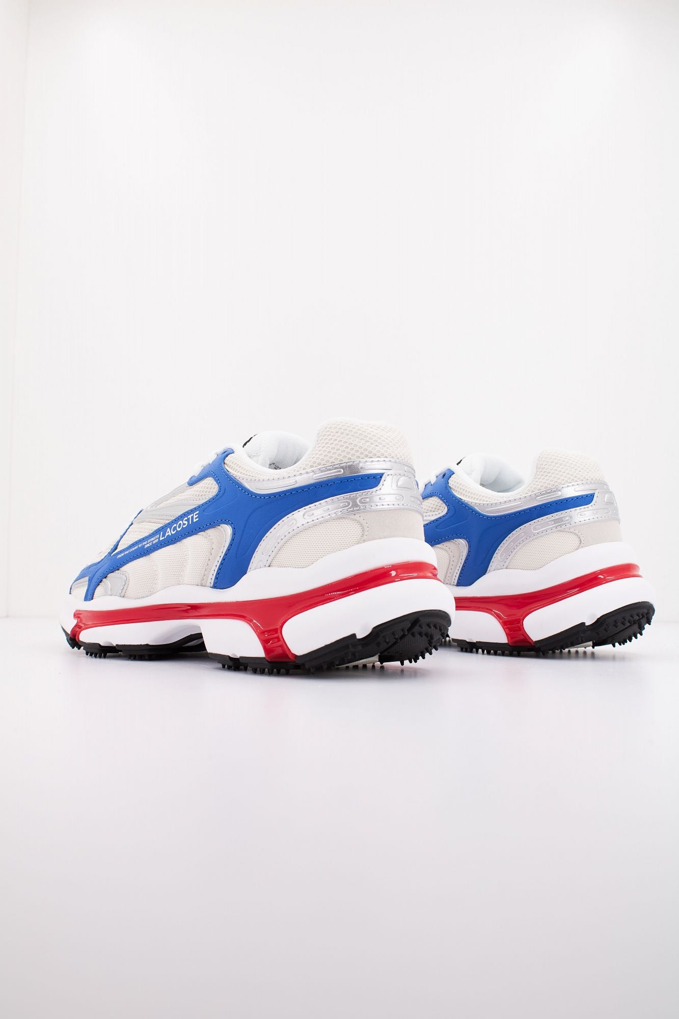 LACOSTE L003 2K24 TEXTILE en color AZUL (3)