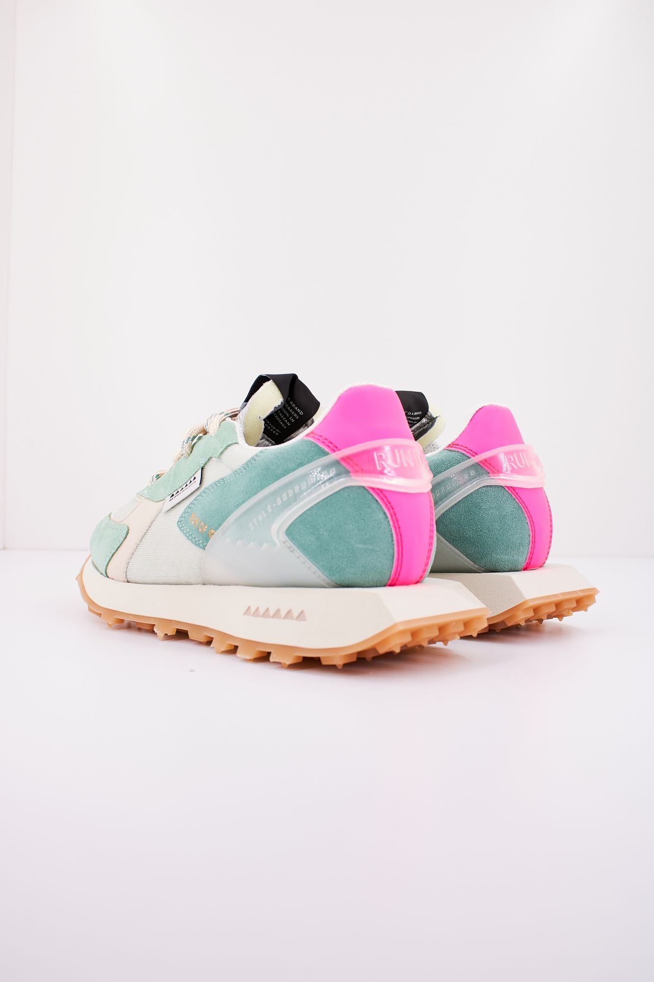 RUN OF EMERALD W en color VERDE (3)