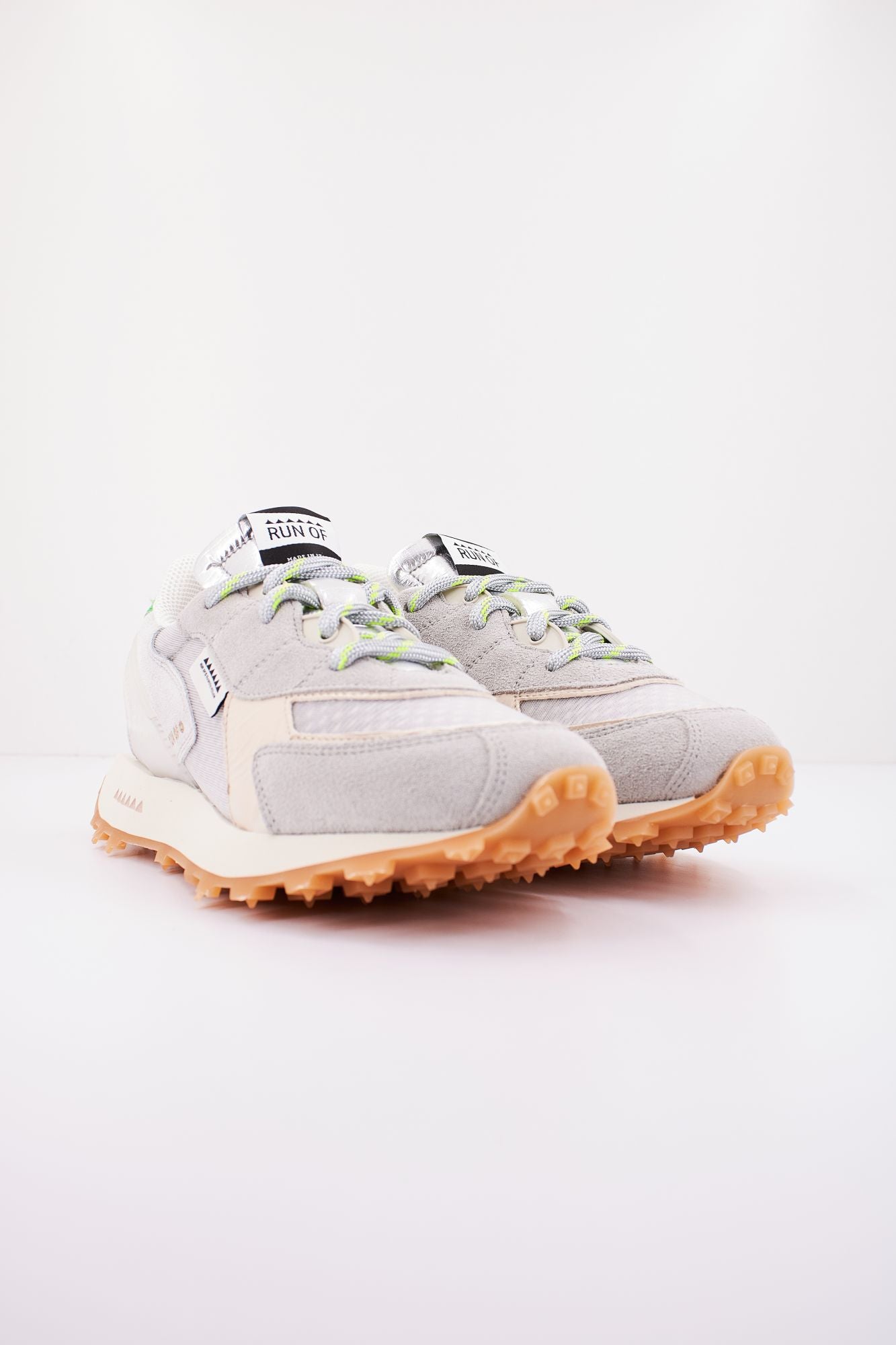 RUN OF INOX W en color GRIS (2)