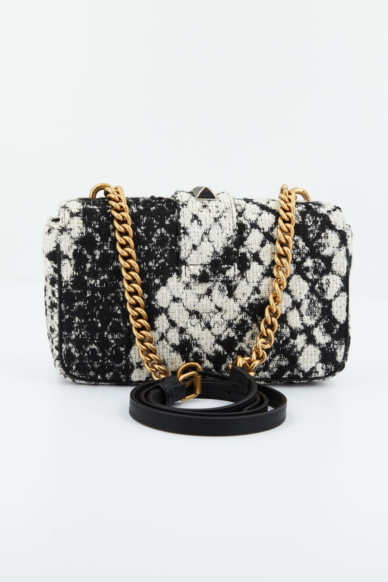 PINKO LOVE ONE MINI CL JACQUA en color NEGRO (3)